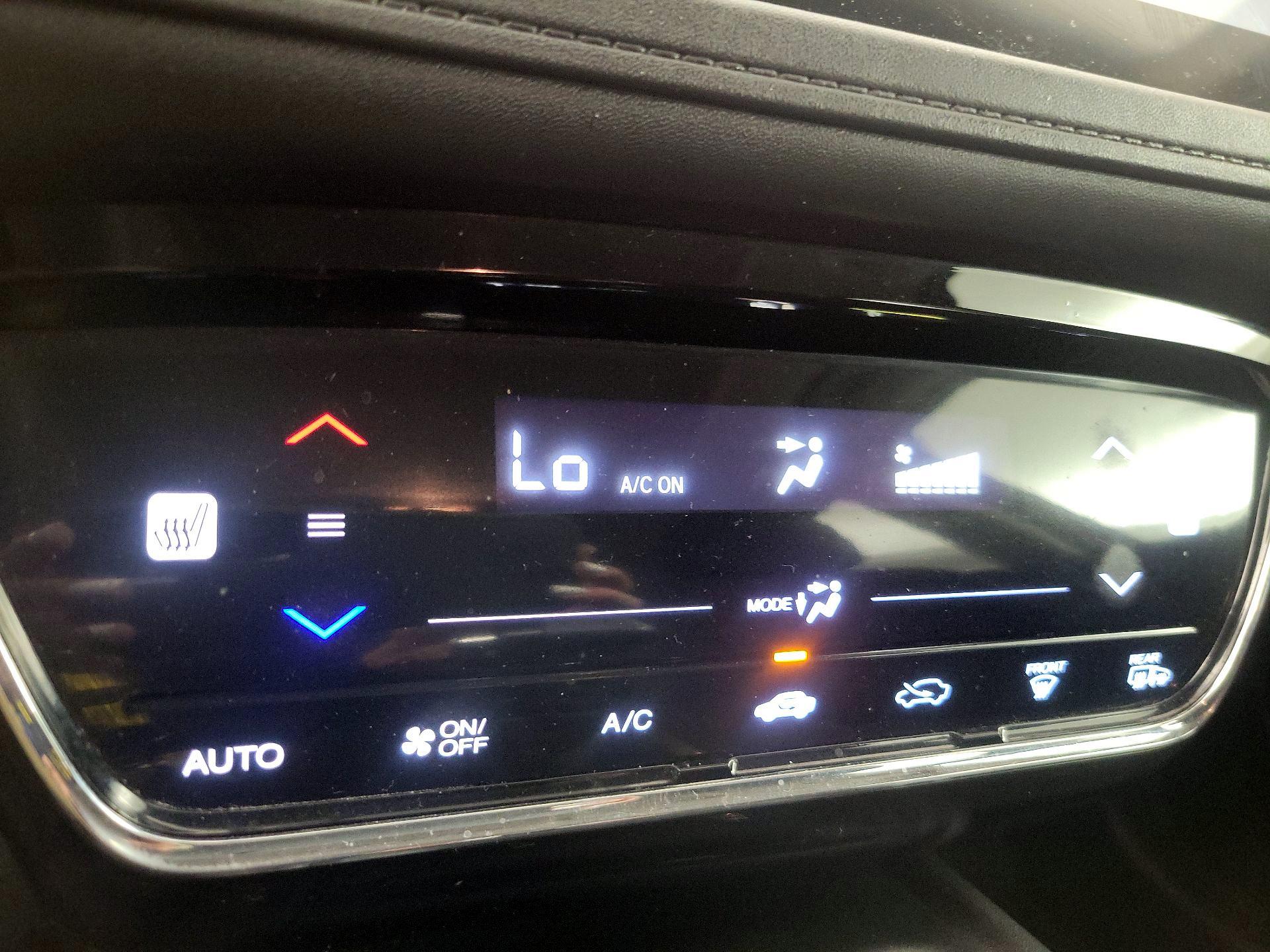 Thumbnail: 2016 Honda HR-V - 16