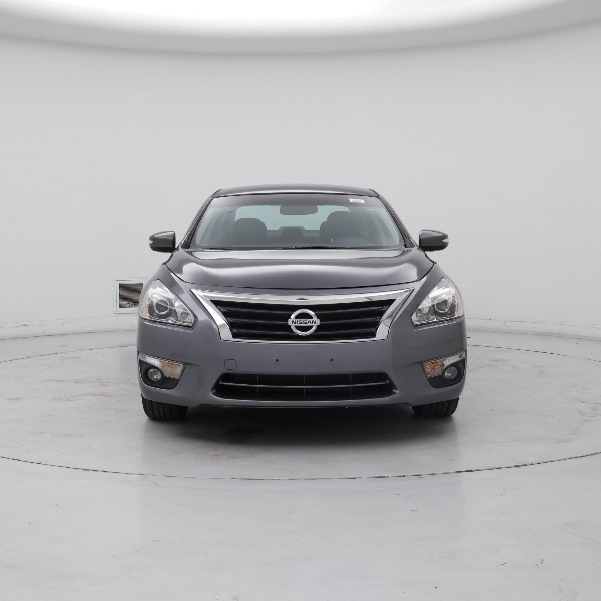 Thumbnail: 2015 Nissan Altima - 5