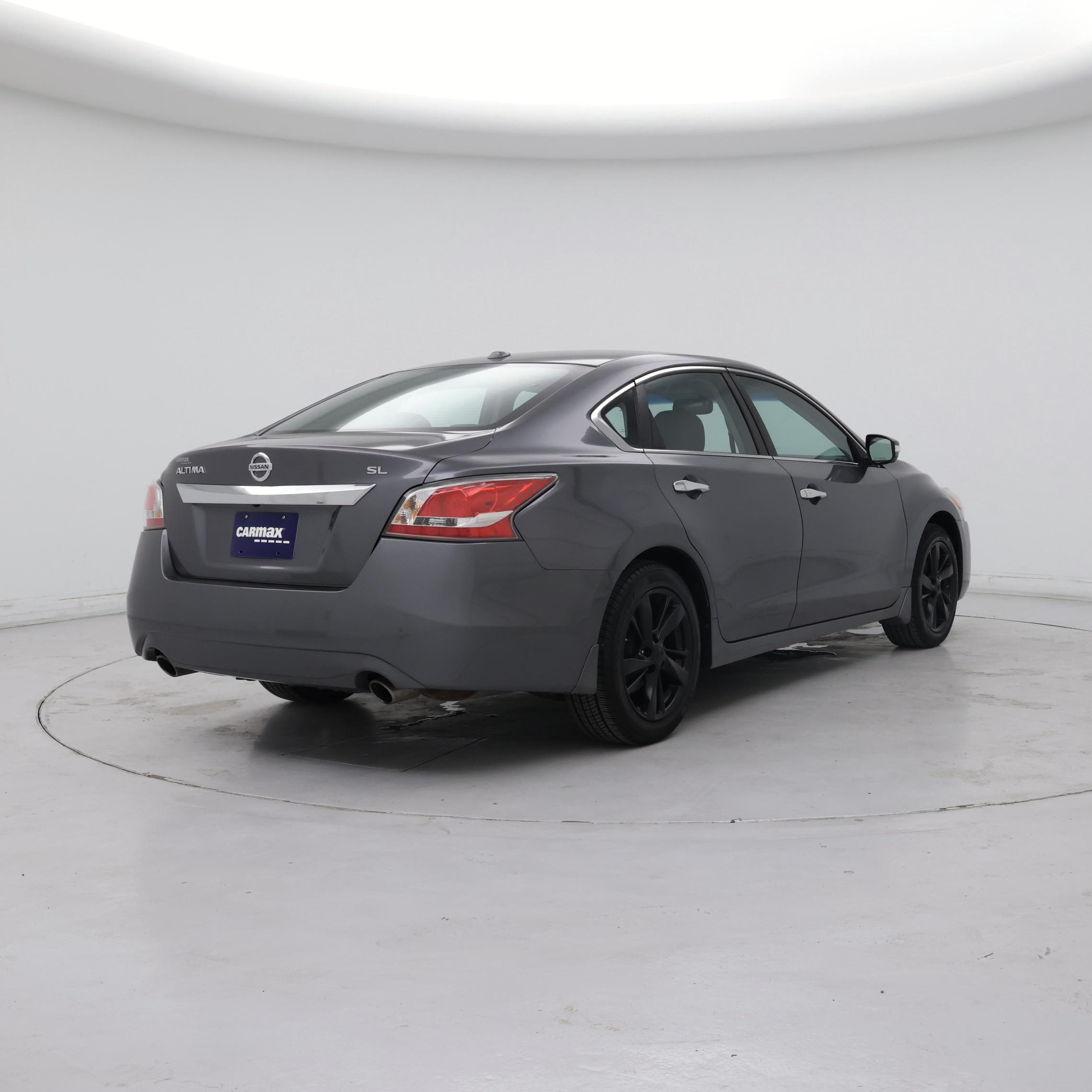 Thumbnail: 2015 Nissan Altima - 8