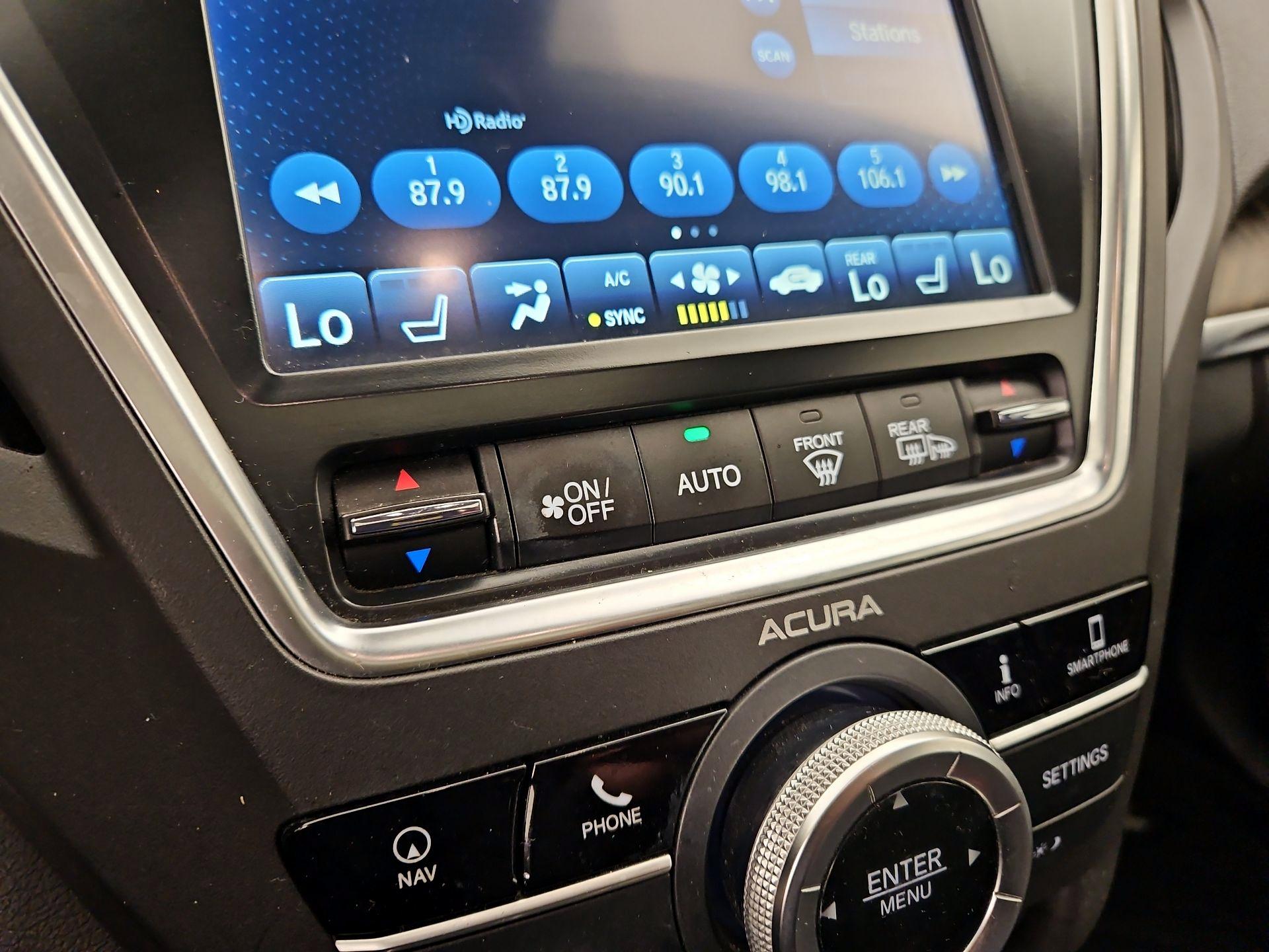 Thumbnail: 2019 Acura MDX - 17