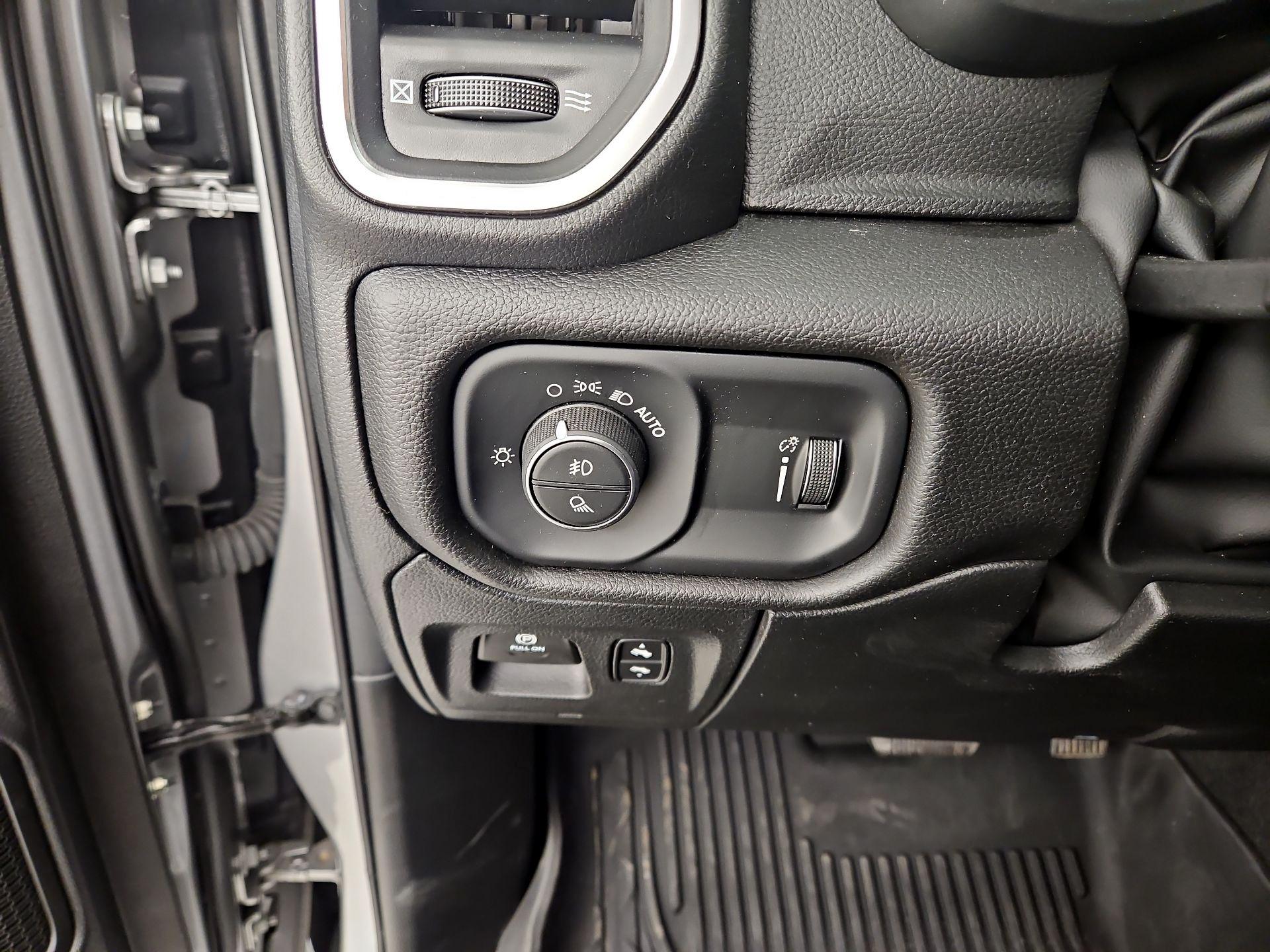 Thumbnail: 2024 RAM 1500 - 13
