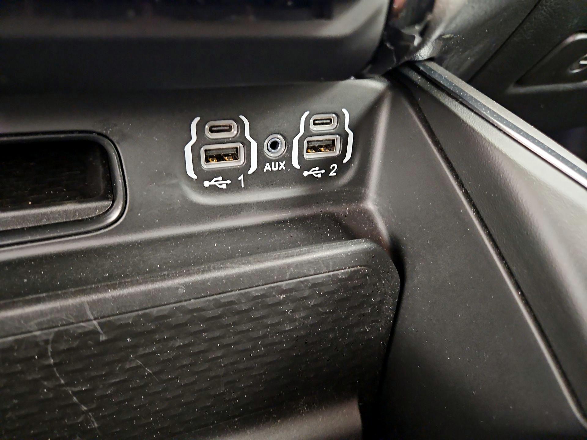 Thumbnail: 2024 RAM 1500 - 19