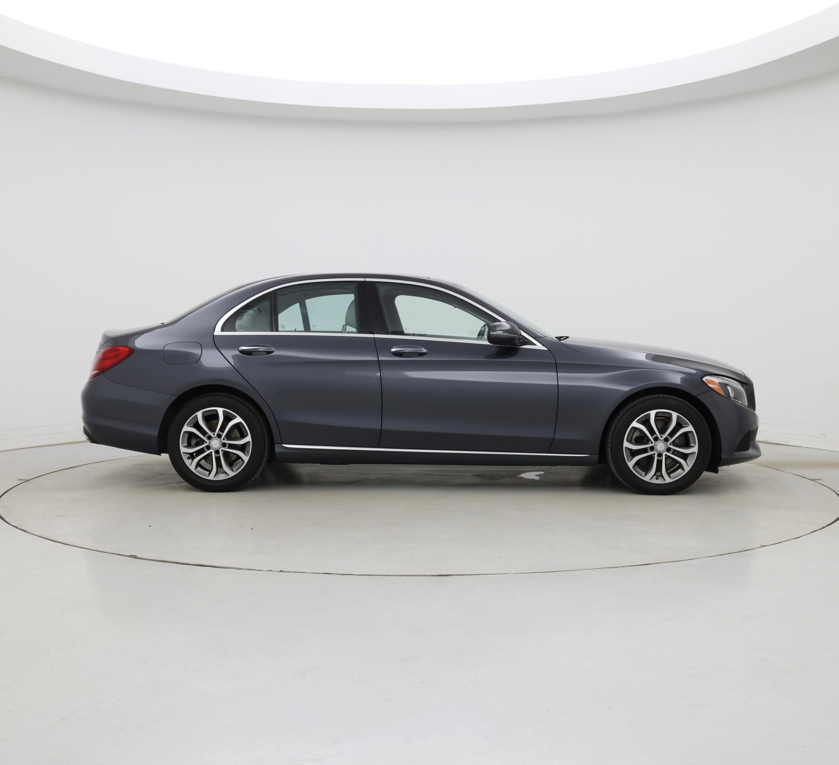 Thumbnail: 2016 Mercedes-Benz C-Class - 7