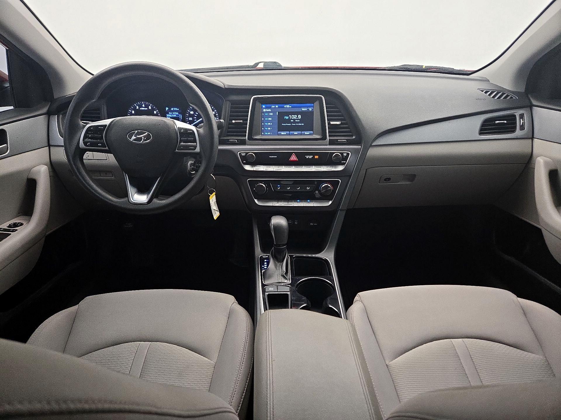 Thumbnail: 2019 Hyundai Sonata - 9