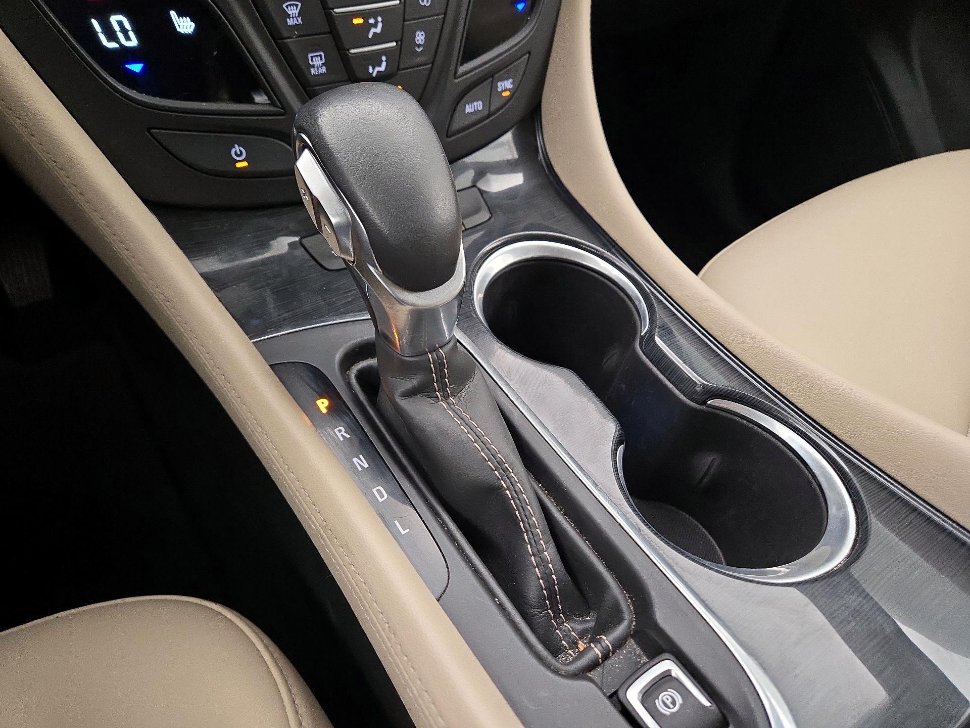 Thumbnail: 2017 Buick Envision - 17