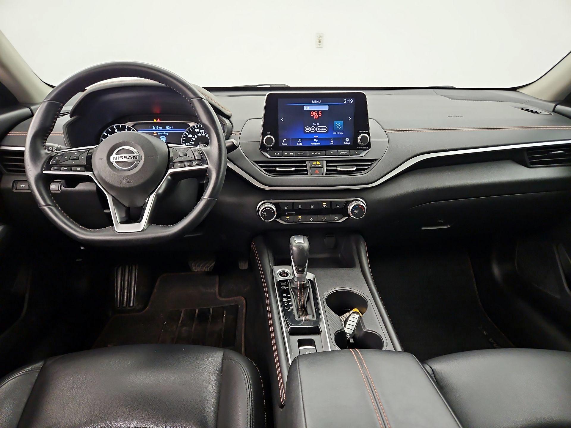 Thumbnail: 2020 Nissan Altima - 9
