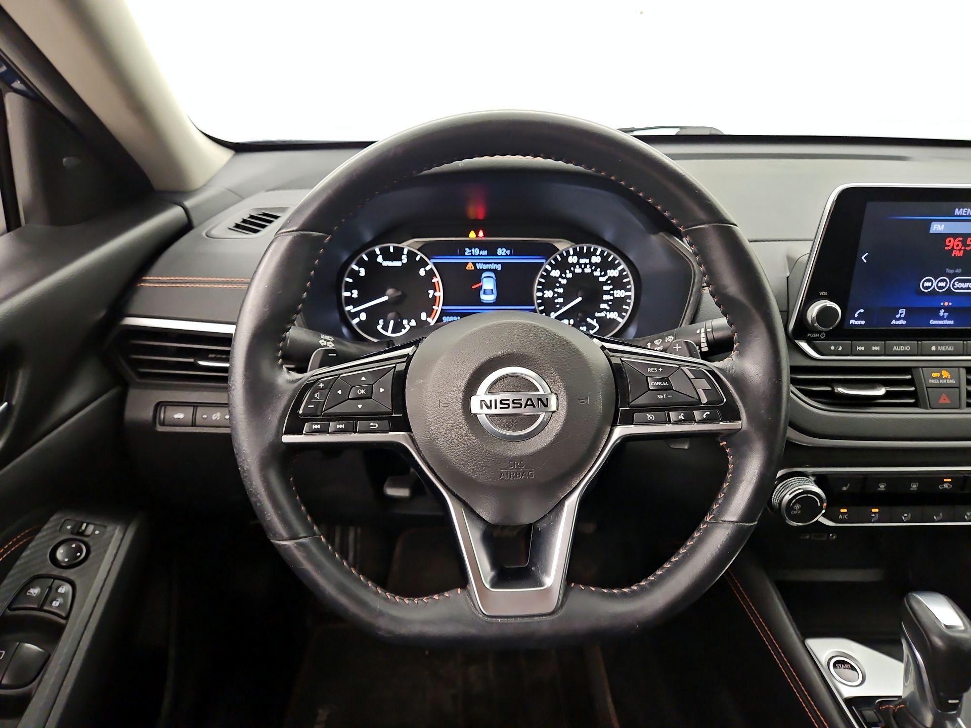 Thumbnail: 2020 Nissan Altima - 10