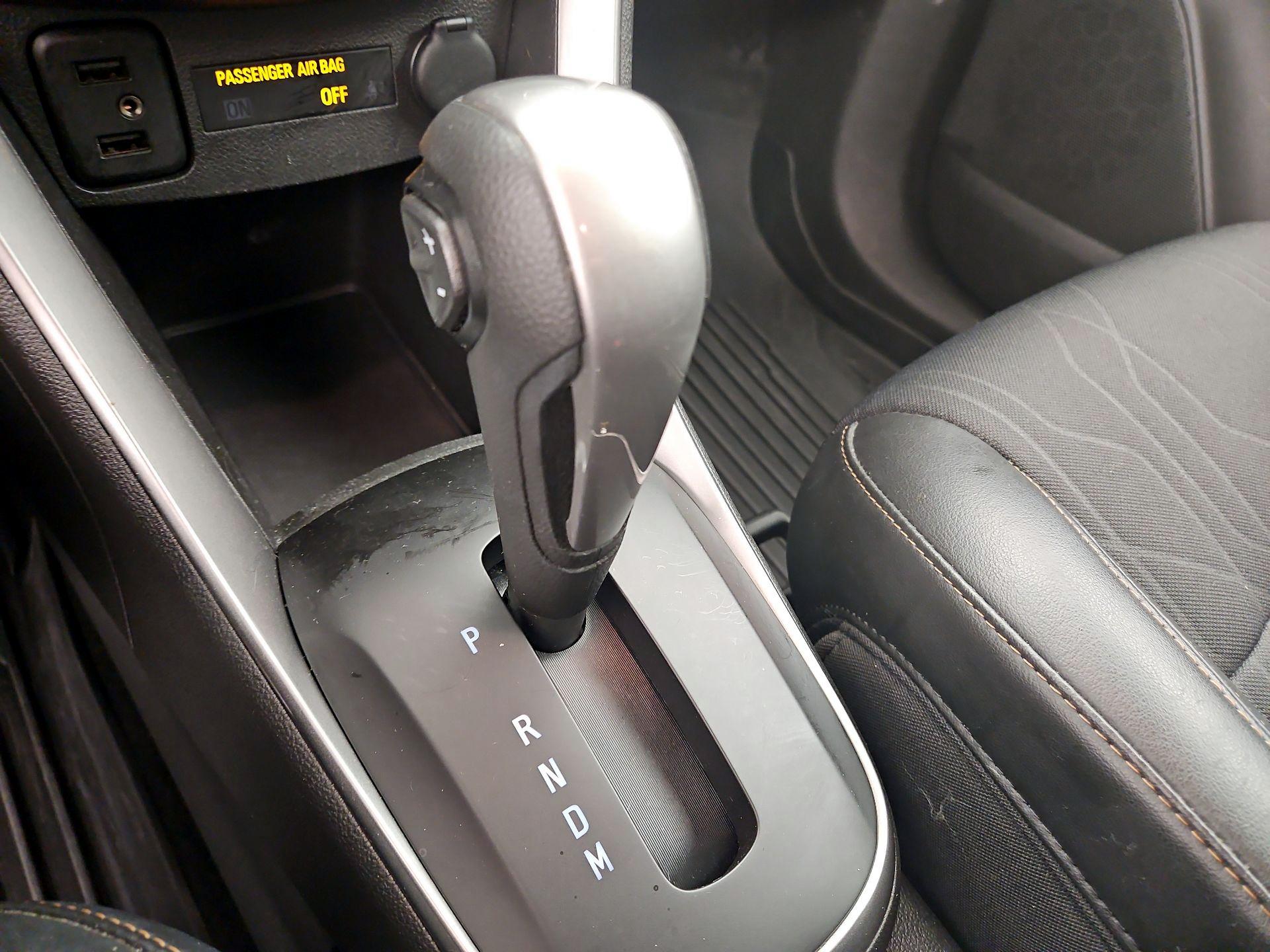Thumbnail: 2020 Chevrolet Trax - 17
