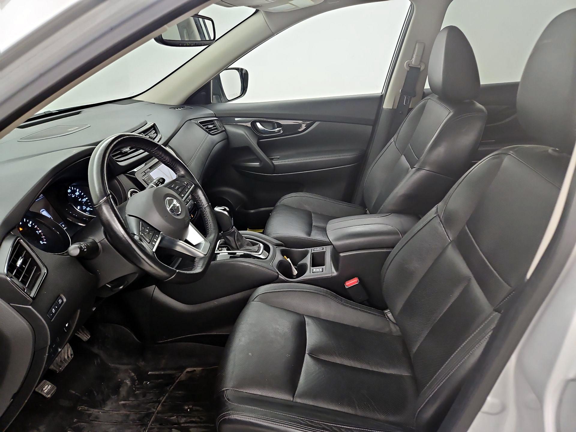 Thumbnail: 2018 Nissan Rogue - 11