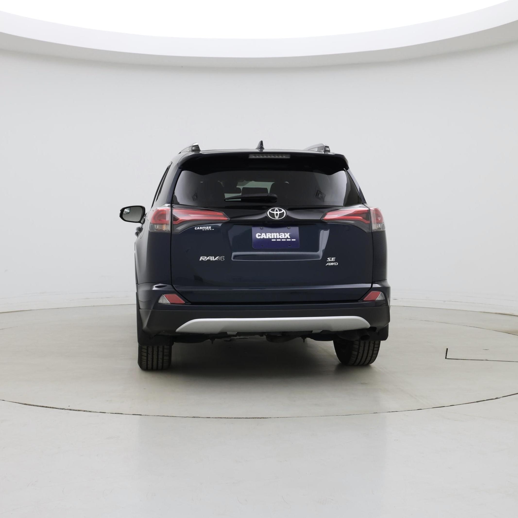Thumbnail: 2018 Toyota RAV4 - 6