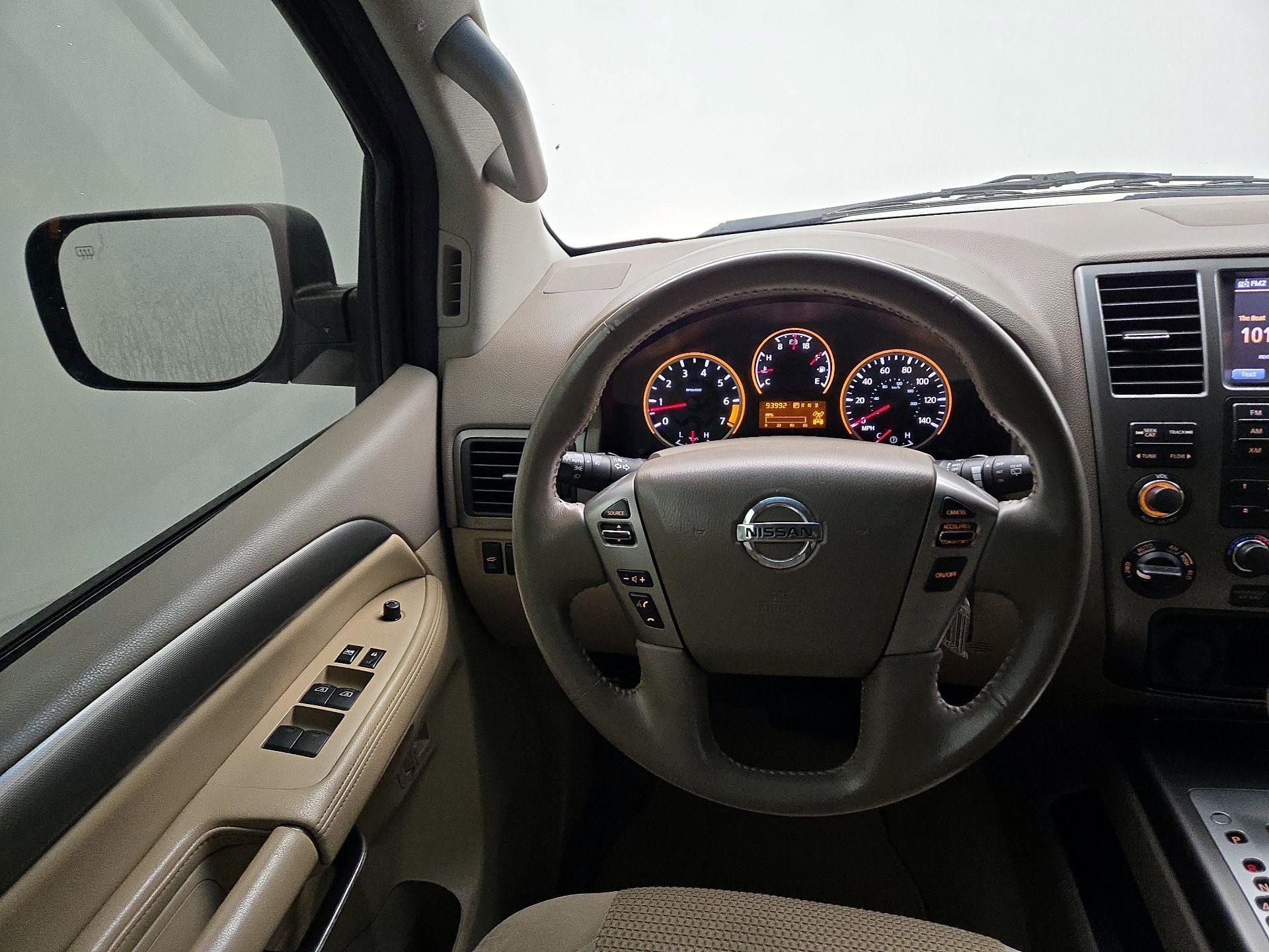Thumbnail: 2013 Nissan Armada - 10