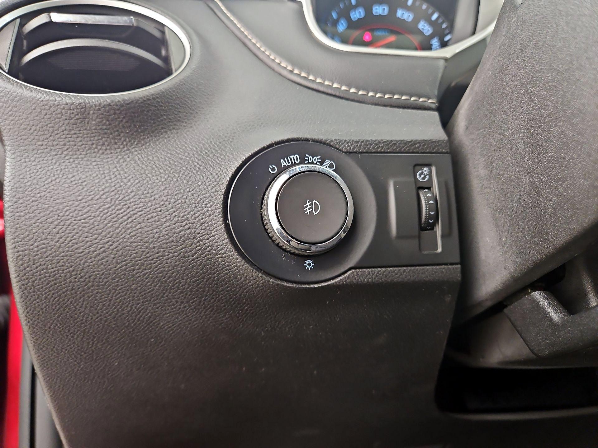 Thumbnail: 2014 Chevrolet Camaro - 13