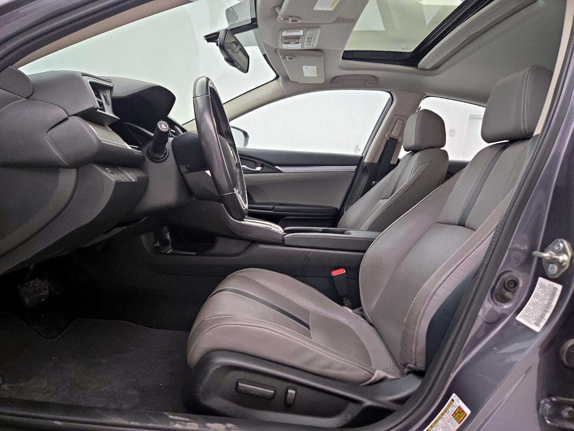 Thumbnail: 2017 Honda Civic - 11
