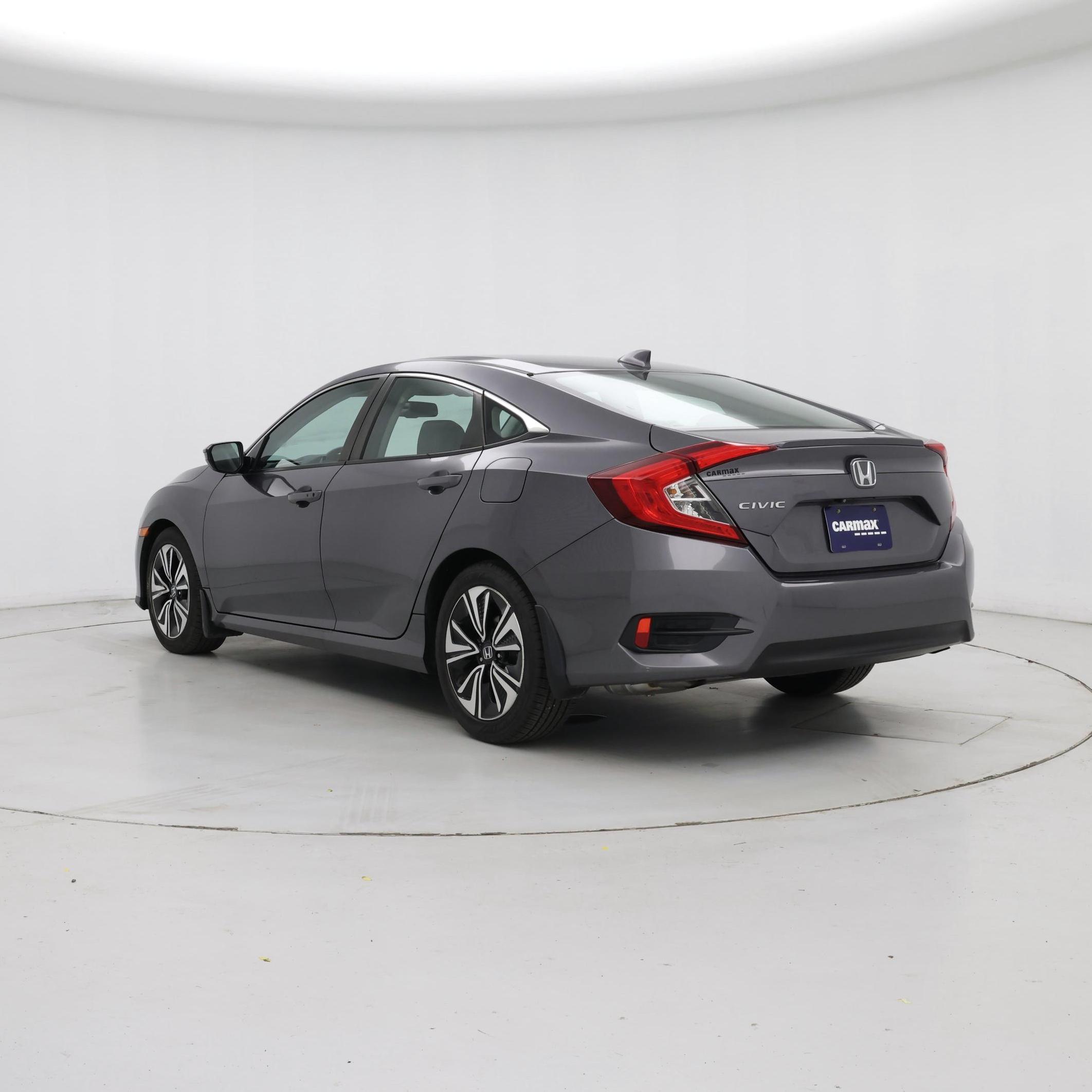 Thumbnail: 2017 Honda Civic - 2