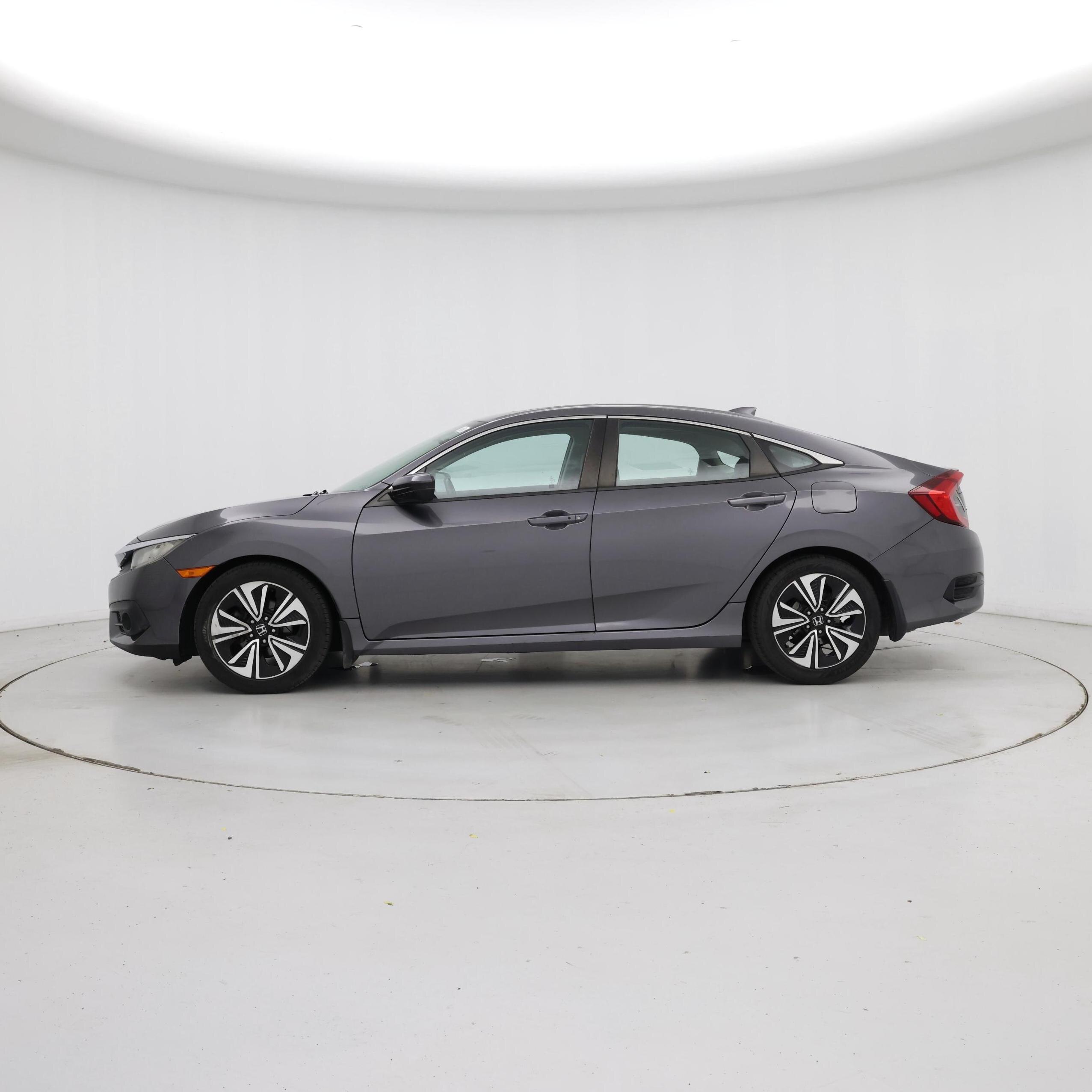 Thumbnail: 2017 Honda Civic - 3