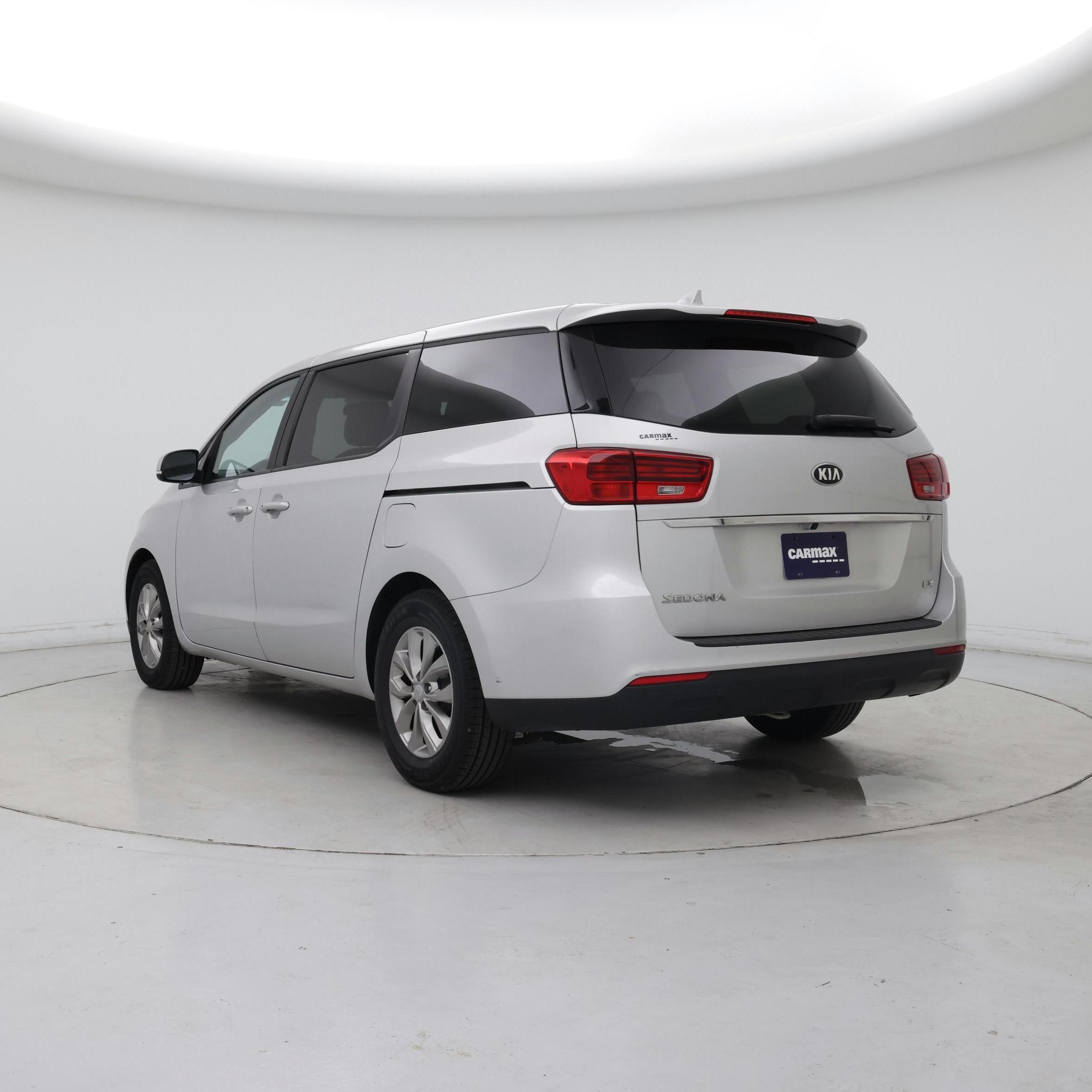 Thumbnail: 2020 Kia Sedona - 2