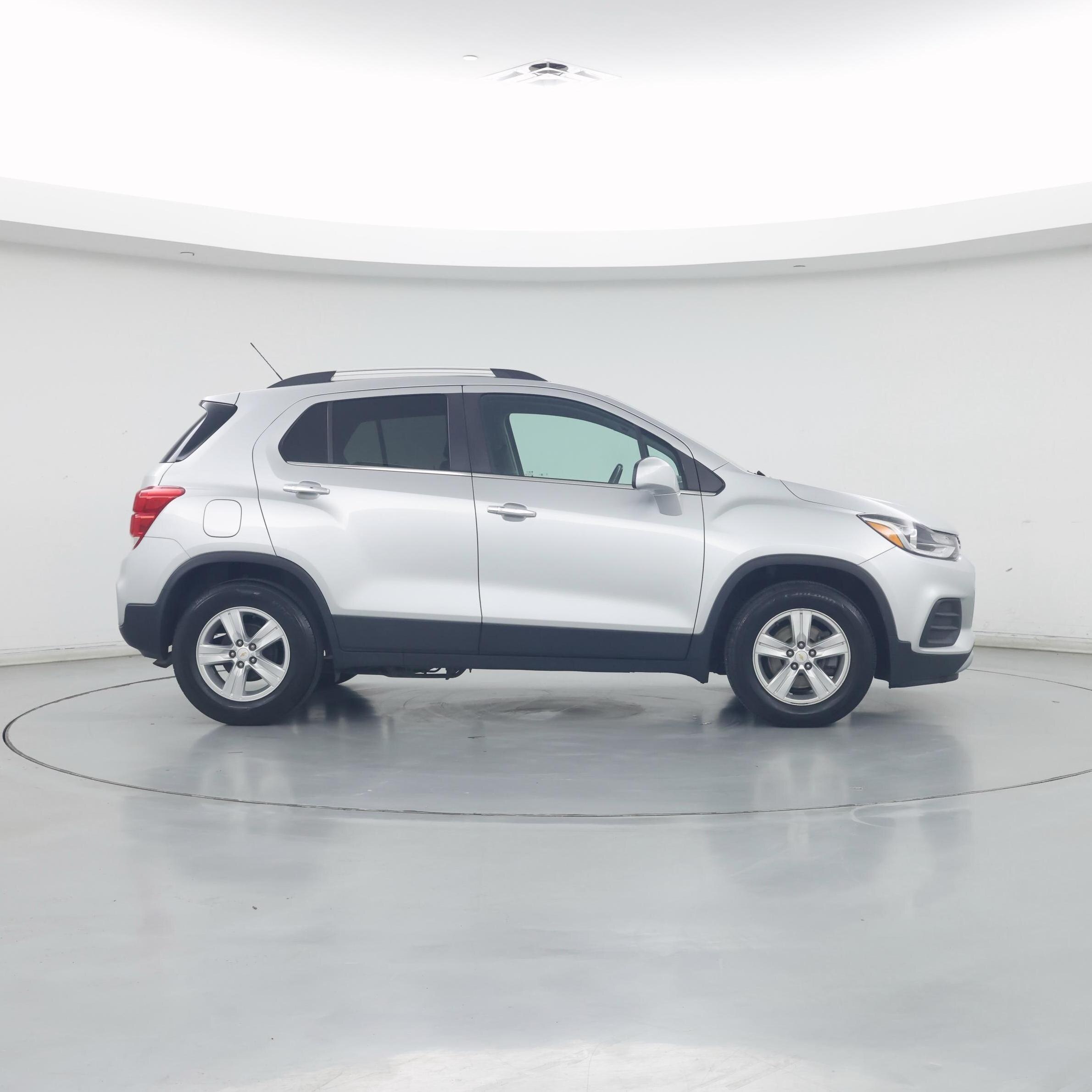 Thumbnail: 2018 Chevrolet Trax - 7