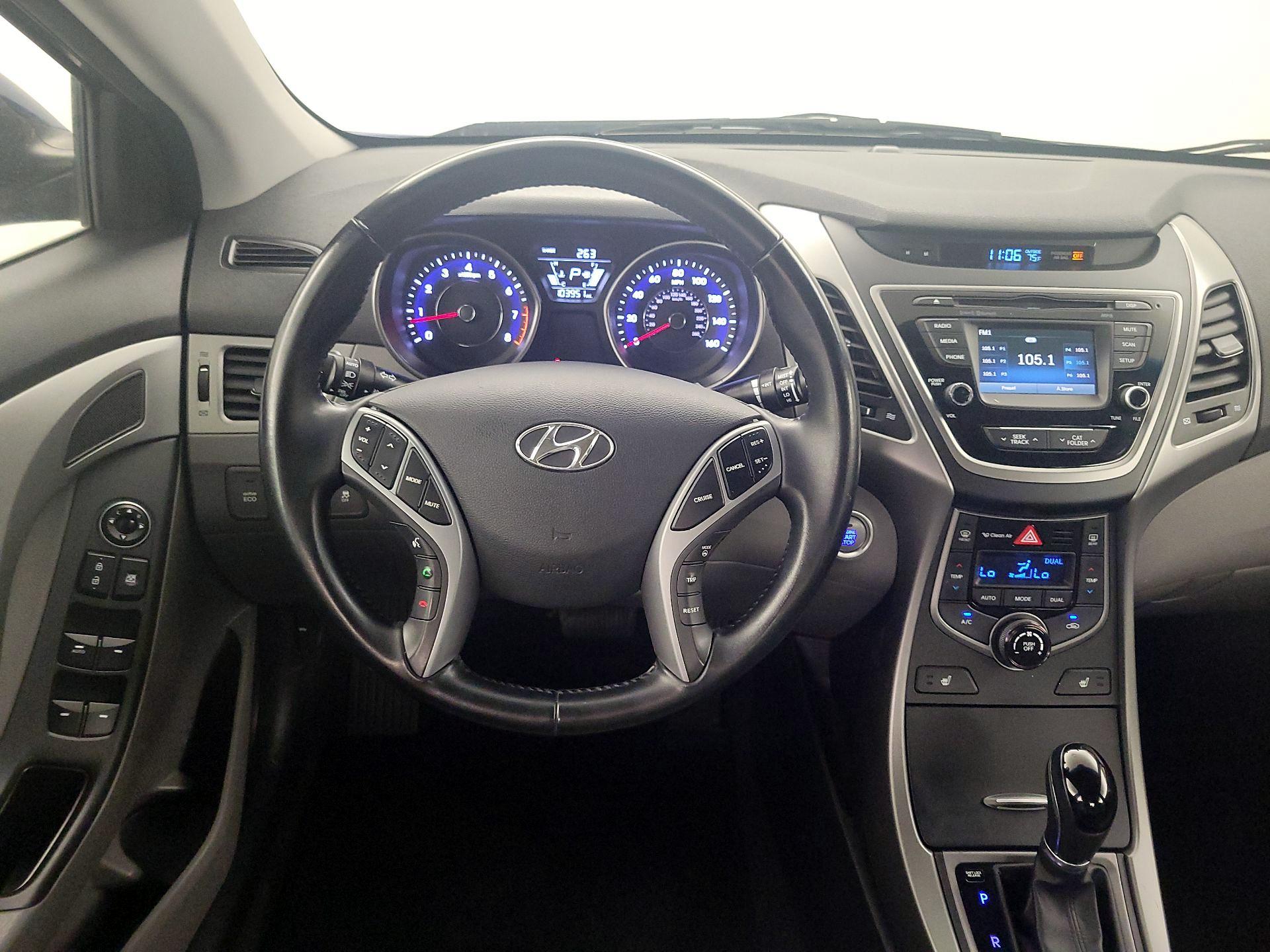 Thumbnail: 2016 Hyundai Elantra - 10
