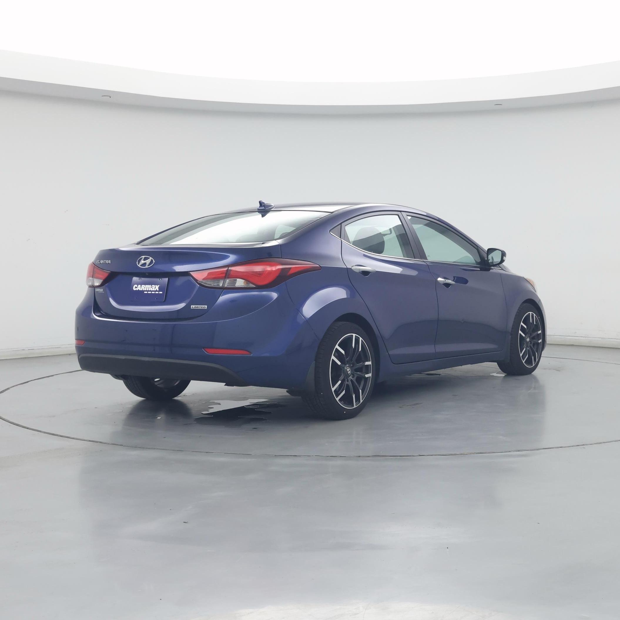 Thumbnail: 2016 Hyundai Elantra - 8