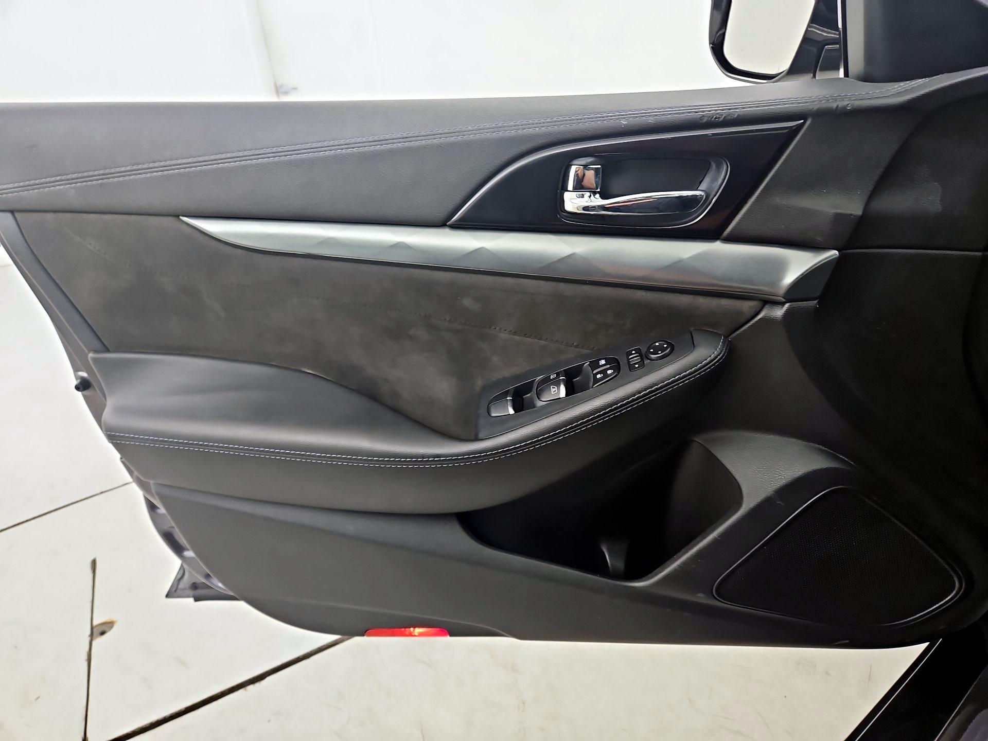 Thumbnail: 2018 Nissan Maxima - 12
