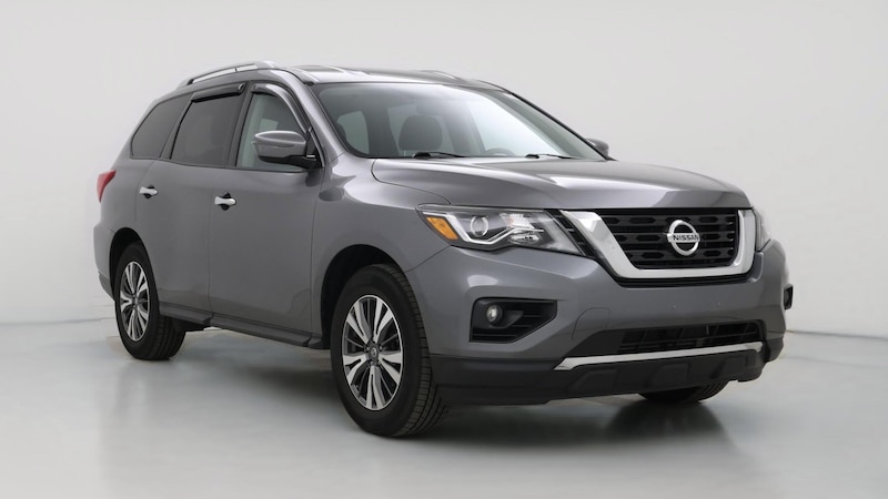 2017 Nissan Pathfinder SV Hero Image