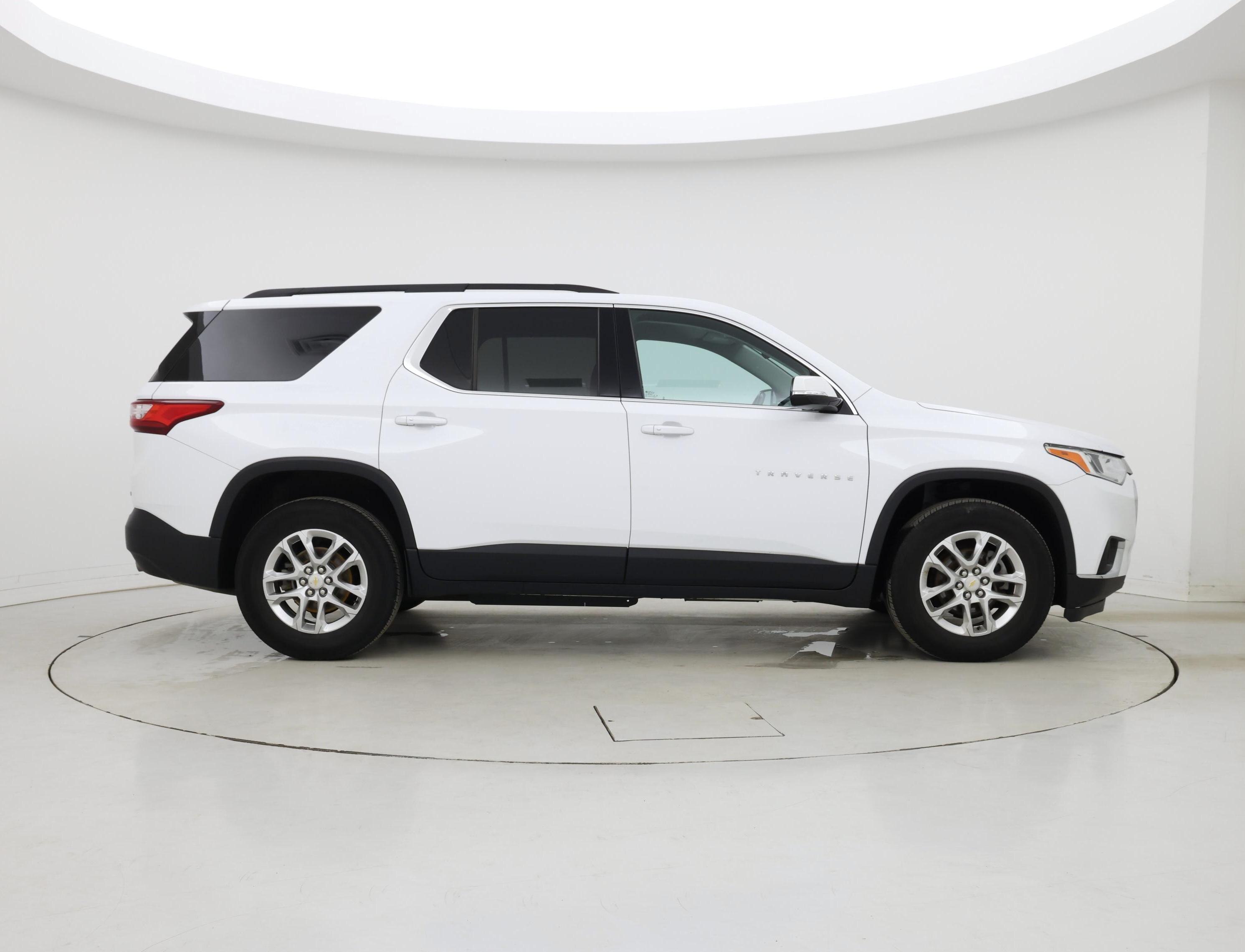 Thumbnail: 2020 Chevrolet Traverse - 7