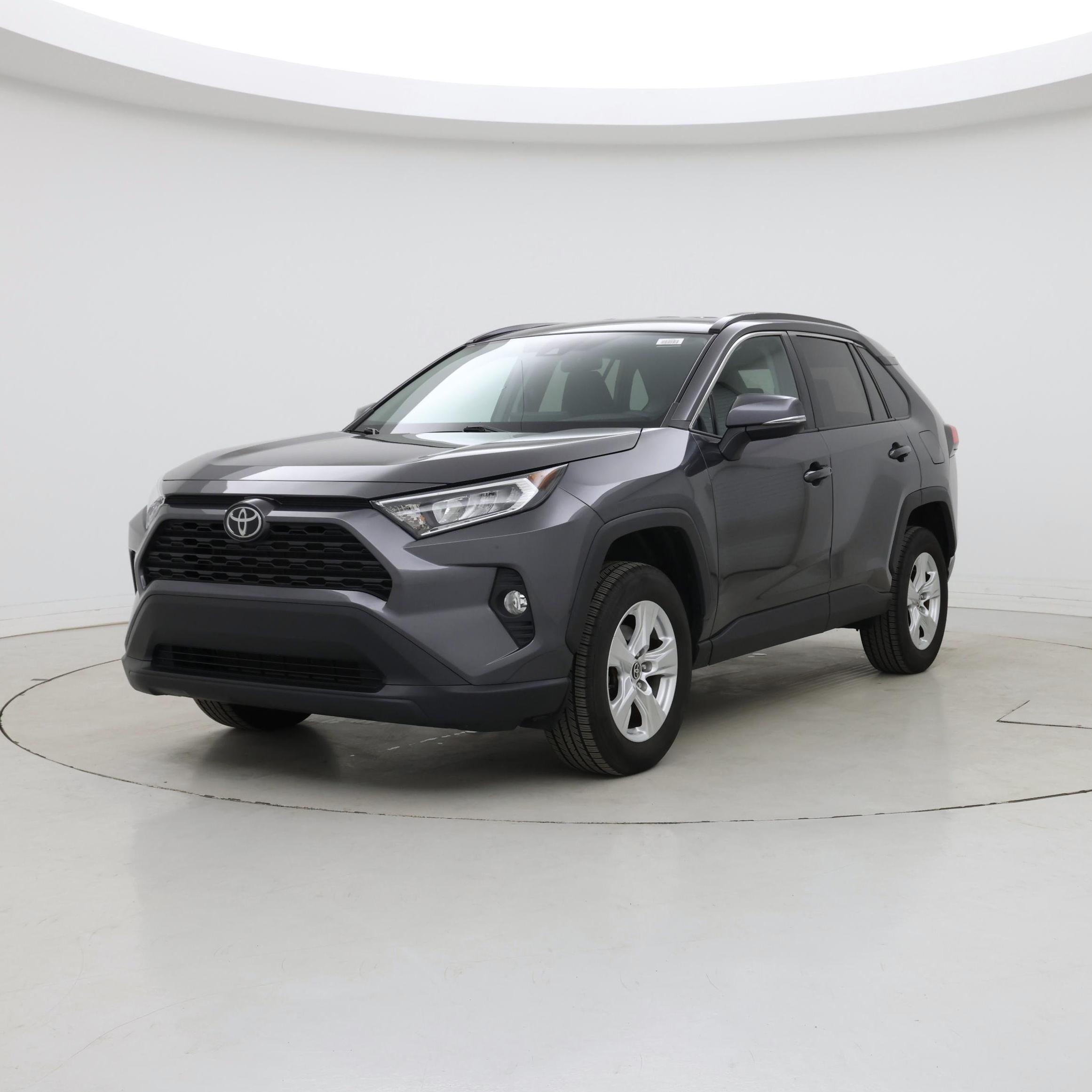 Thumbnail: 2021 Toyota RAV4 - 4