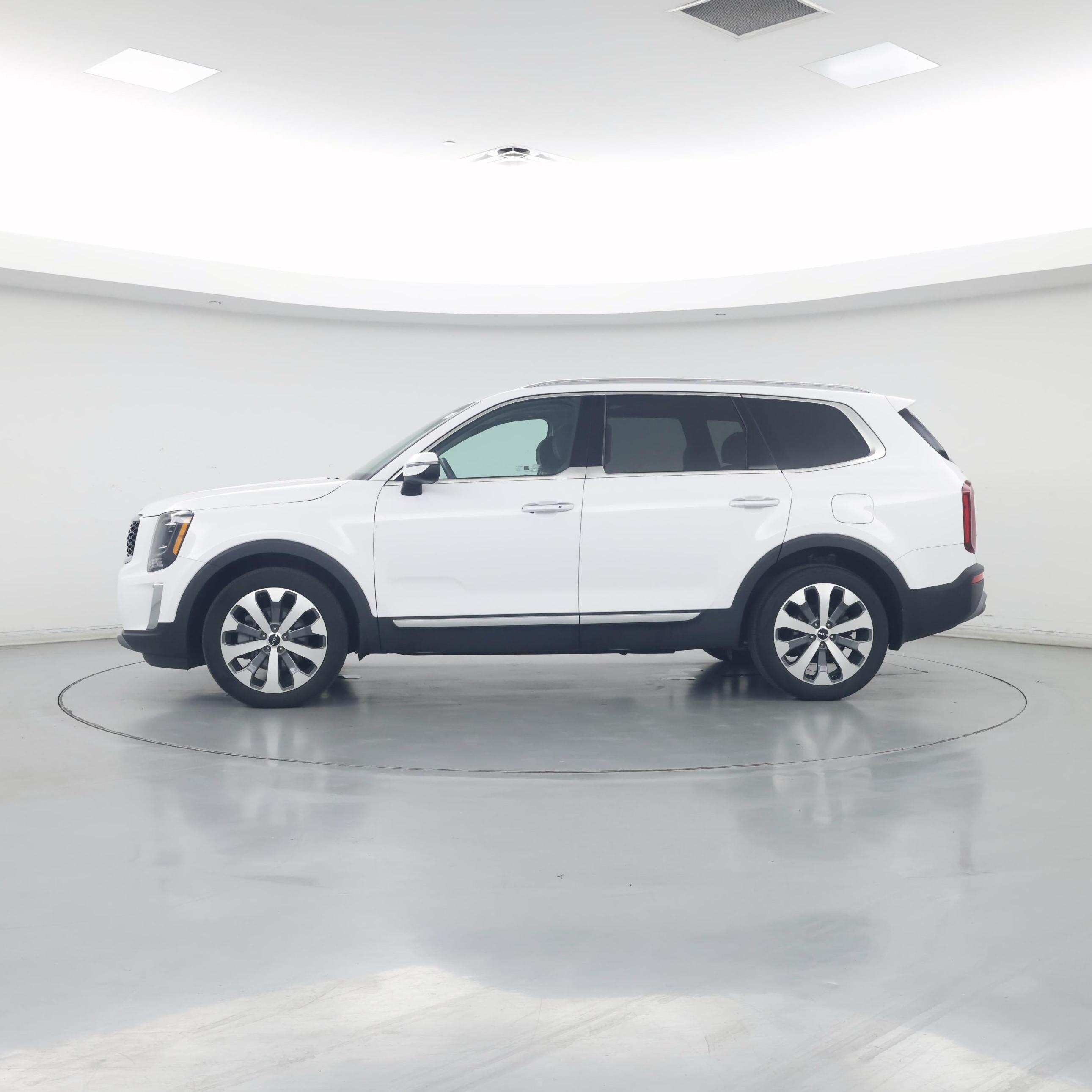 Thumbnail: 2022 Kia Telluride - 3