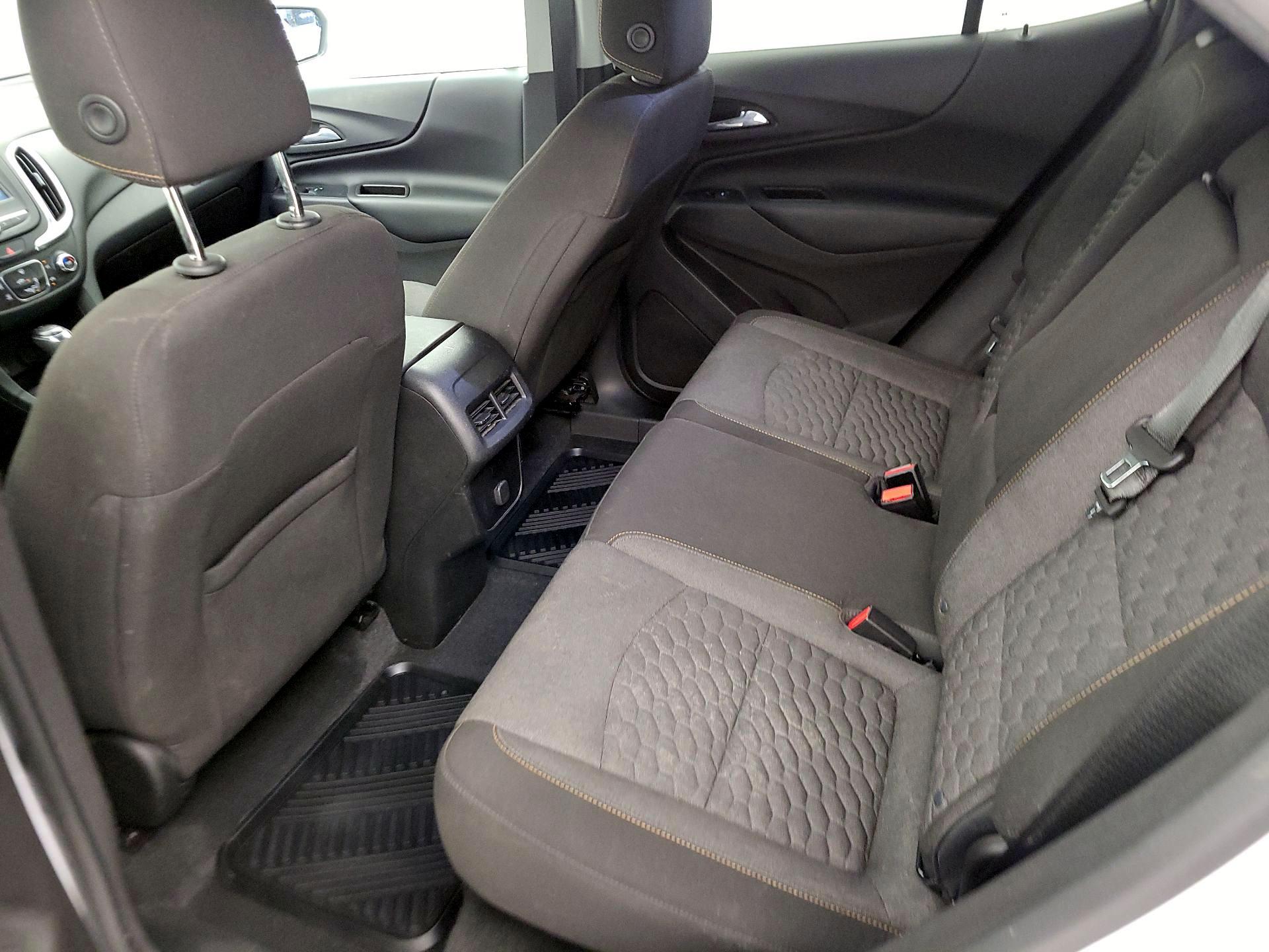 Thumbnail: 2018 Chevrolet Equinox - 17
