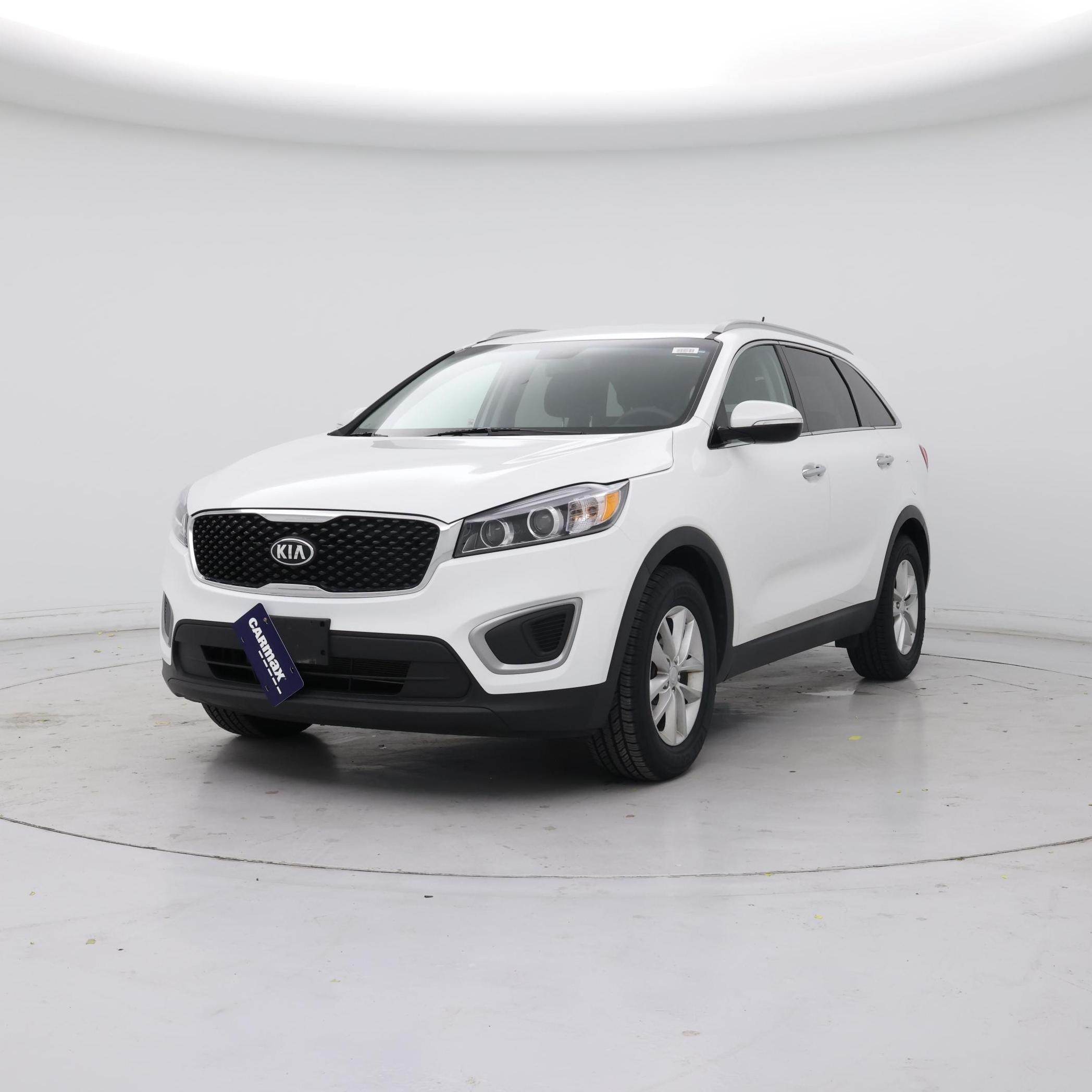 Thumbnail: 2016 Kia Sorento - 4