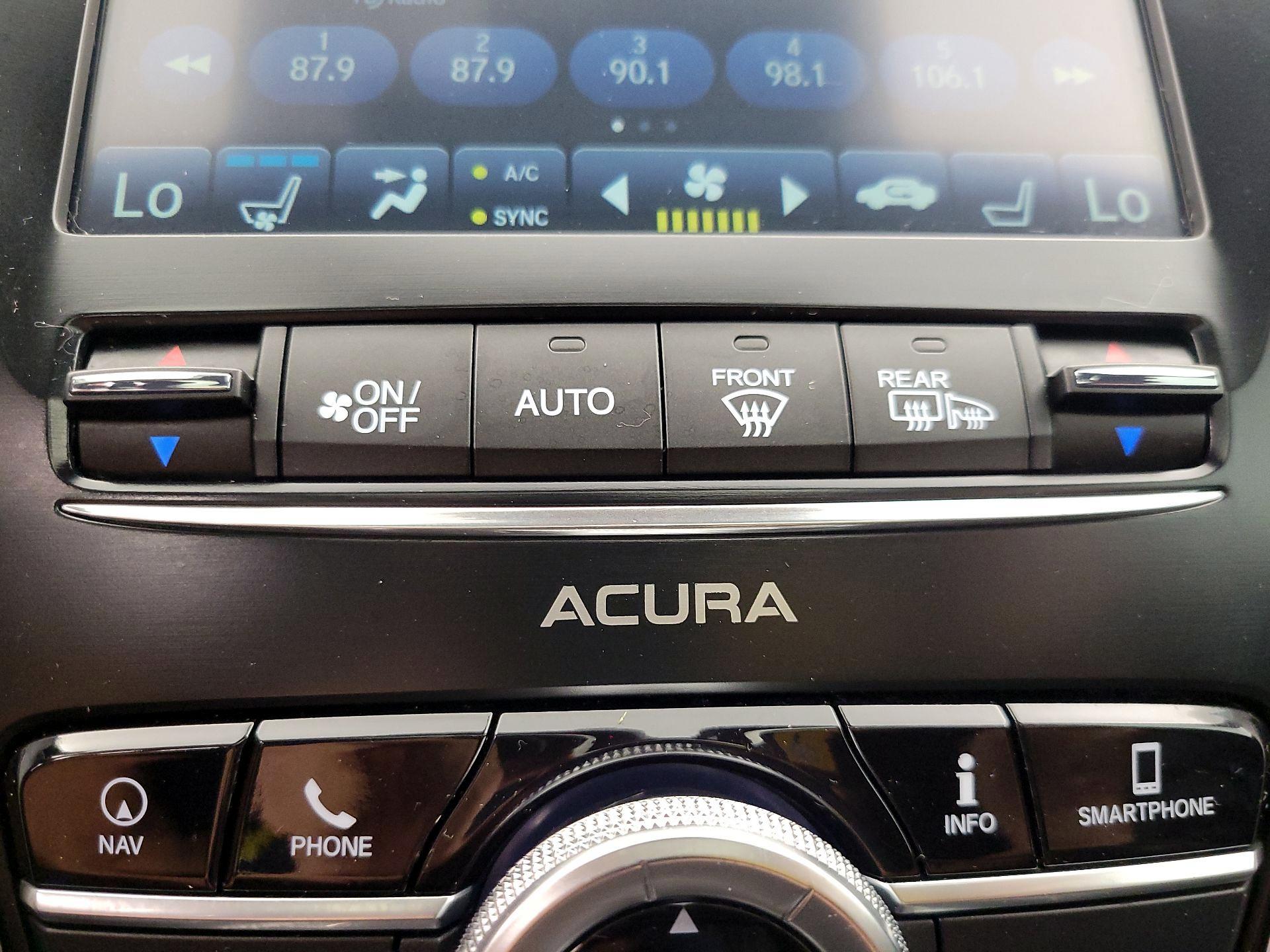 Thumbnail: 2018 Acura TLX - 17