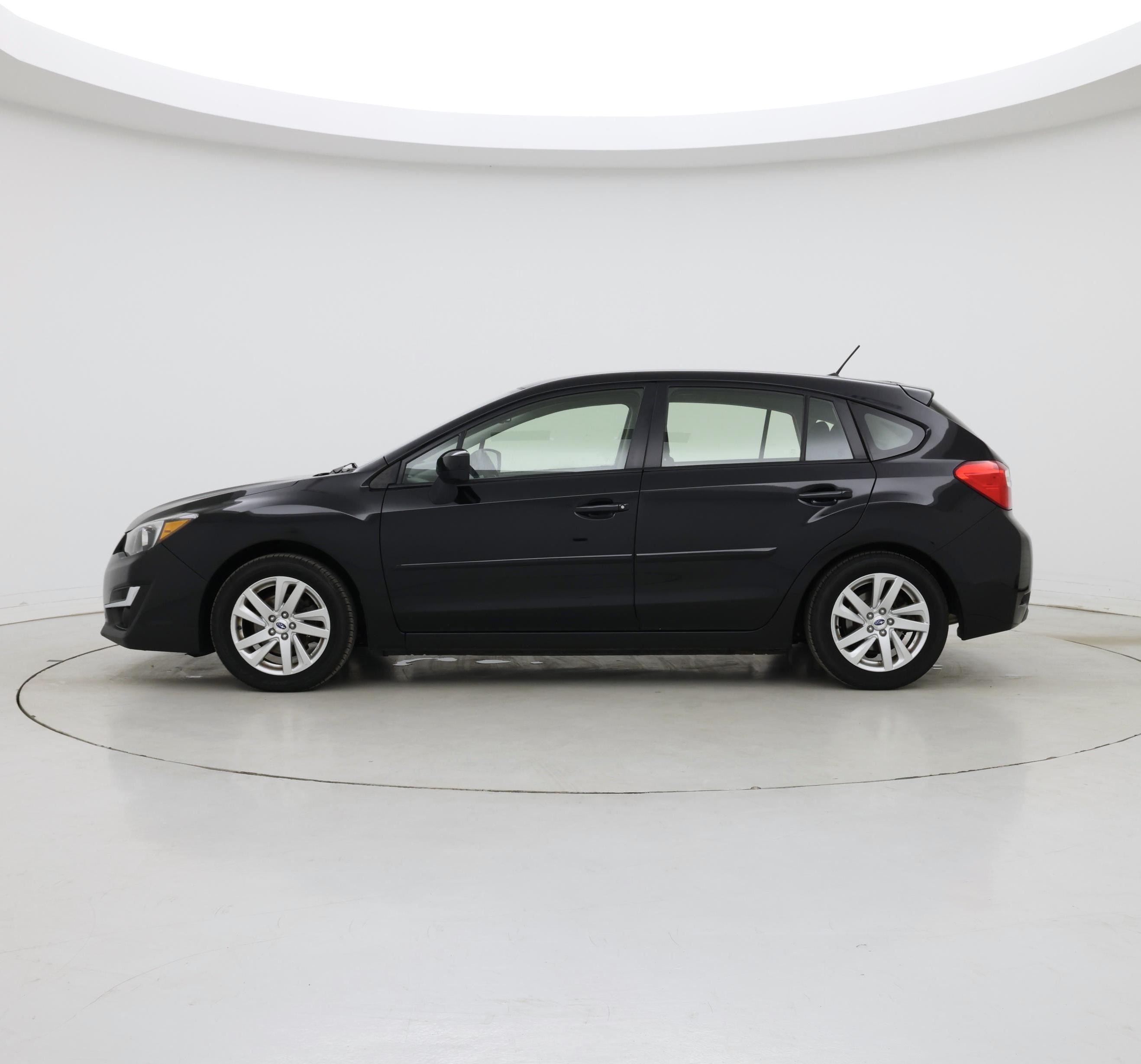 Thumbnail: 2015 Subaru Impreza - 3