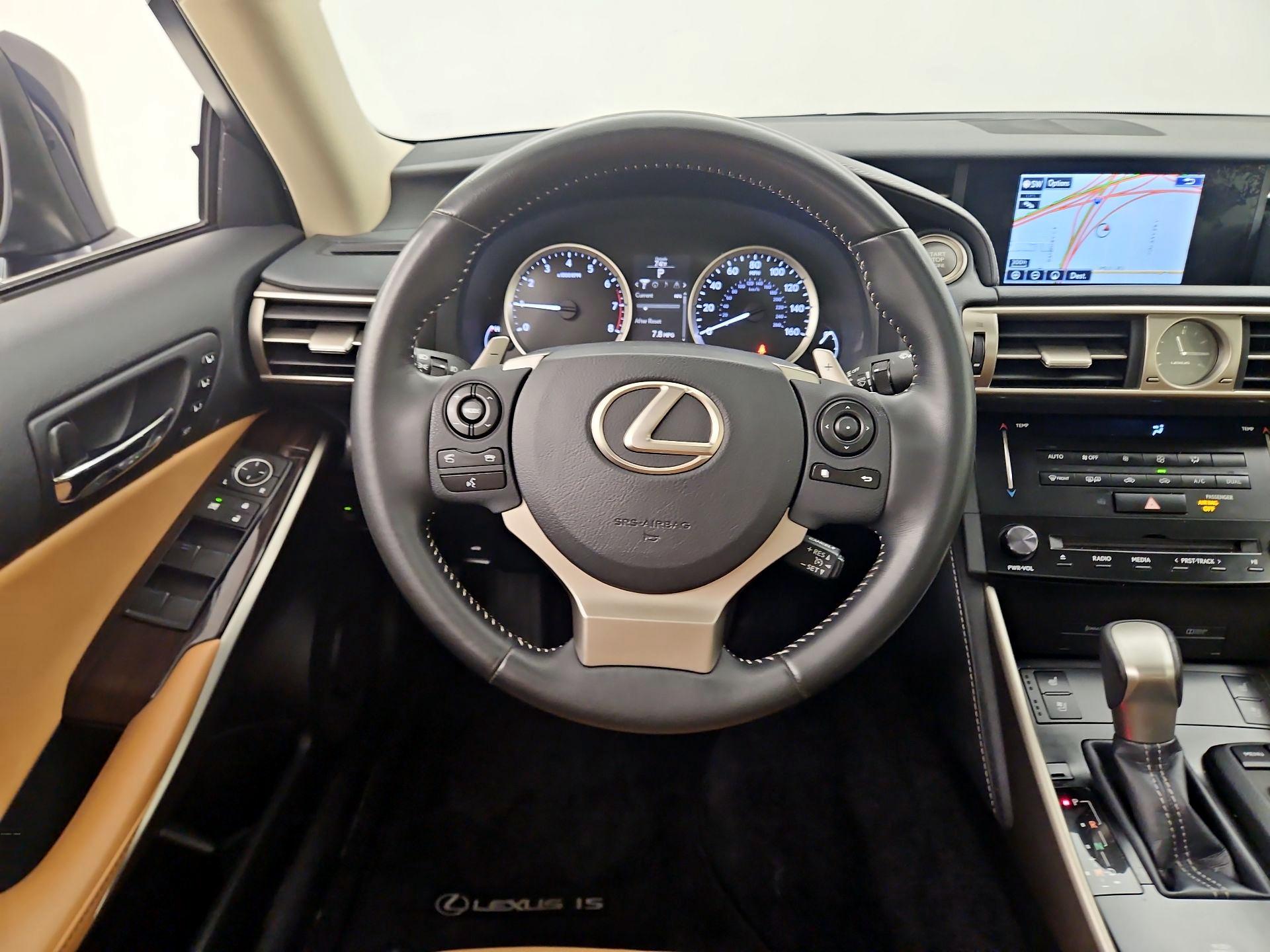 Thumbnail: 2014 Lexus IS - 10