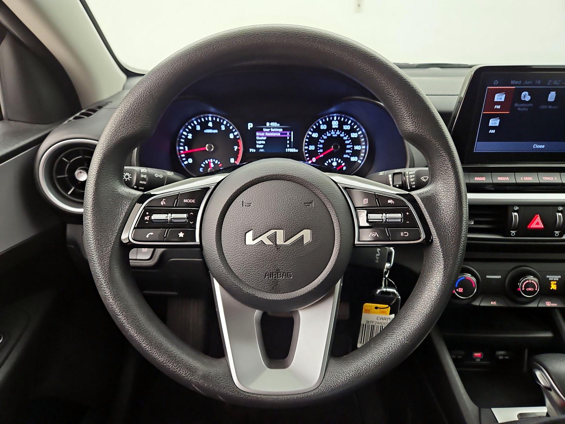 Thumbnail: 2023 Kia Forte - 10