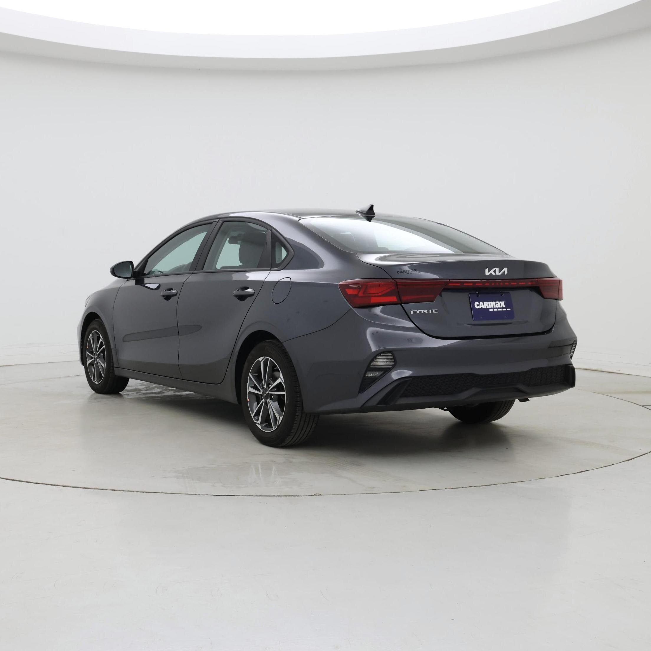 Thumbnail: 2023 Kia Forte - 2