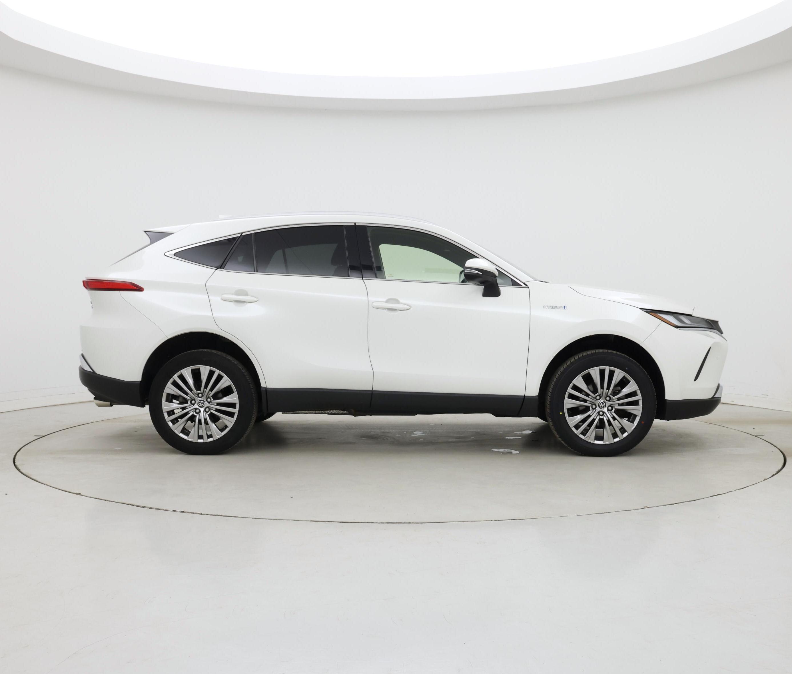 Thumbnail: 2021 Toyota Venza - 7