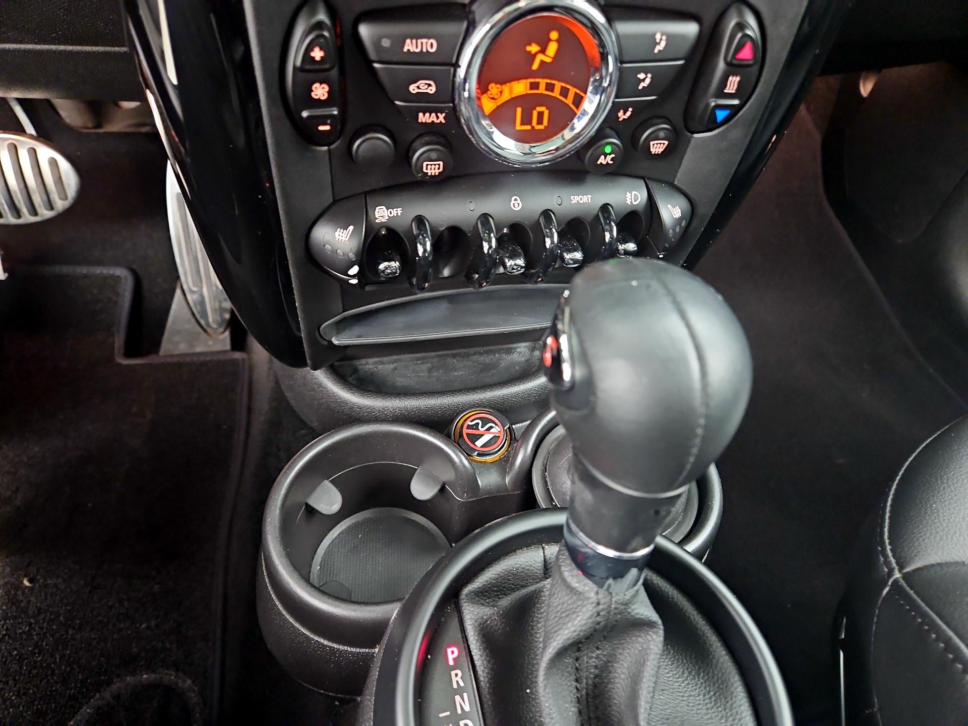 Thumbnail: 2016 MINI Cooper Countryman - 14