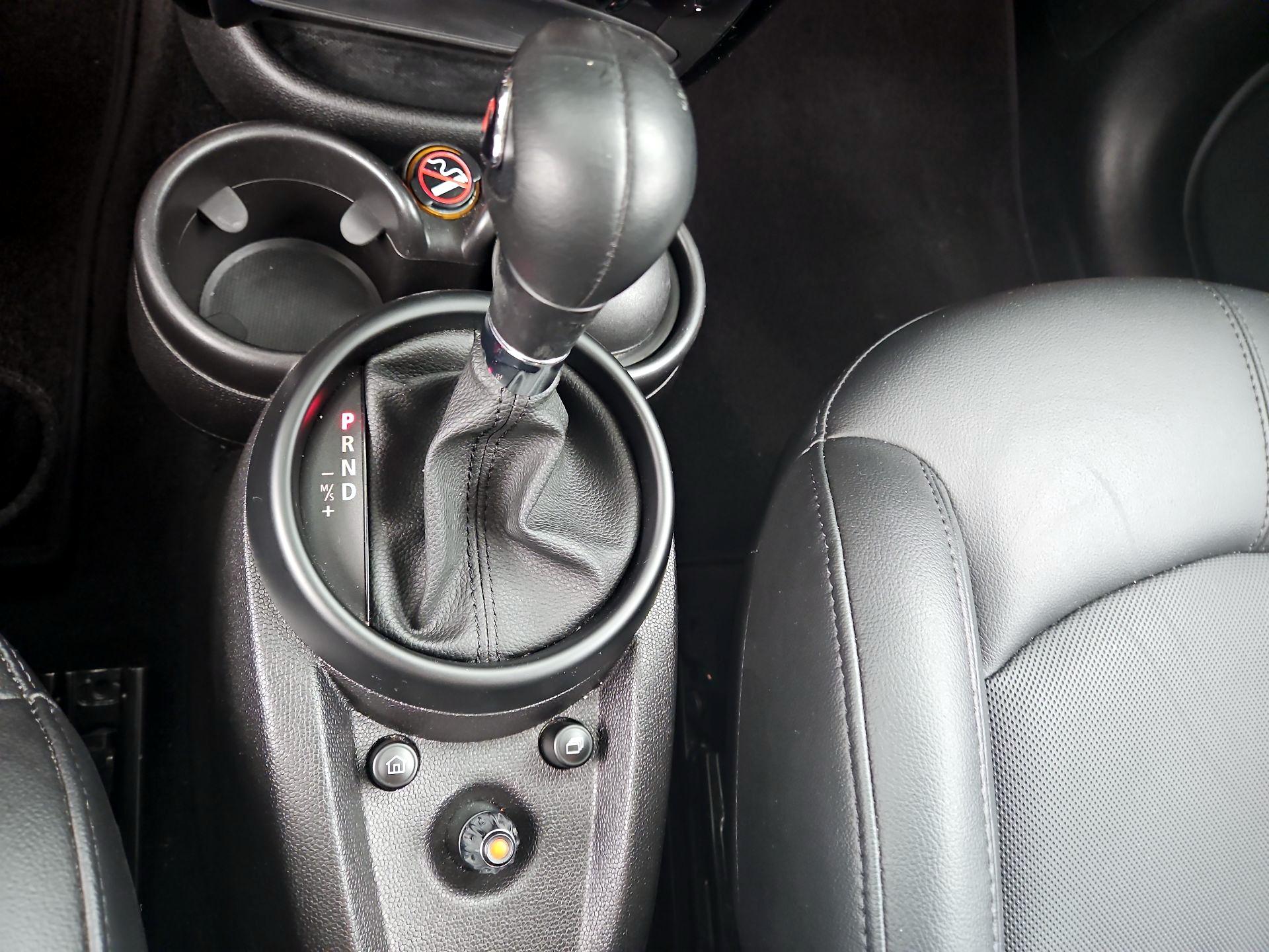 Thumbnail: 2016 MINI Cooper Countryman - 15