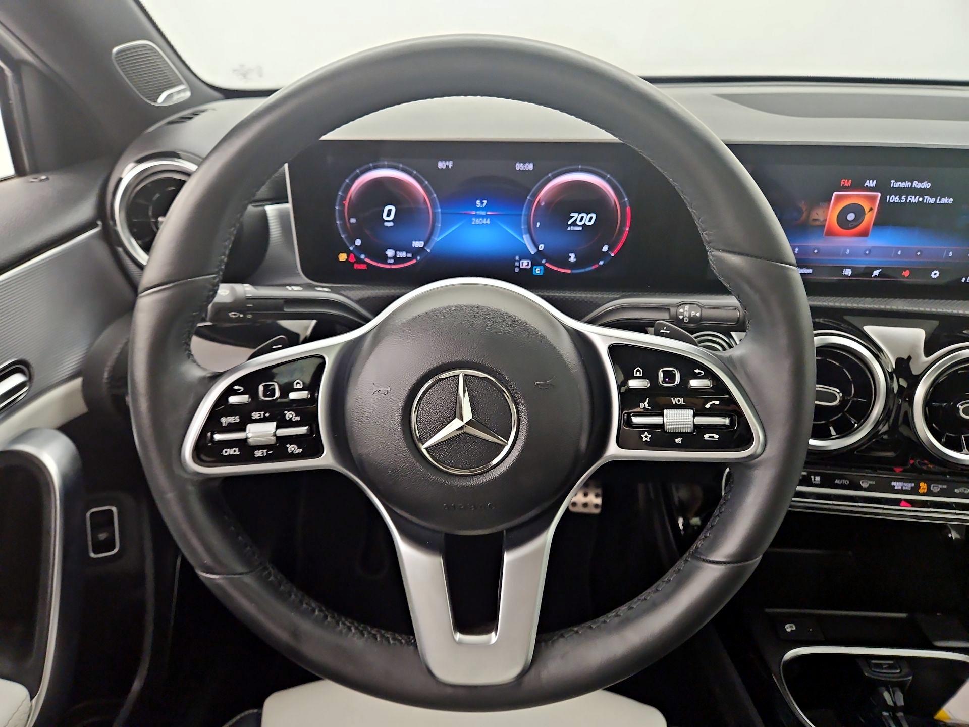 Thumbnail: 2020 Mercedes-Benz A-Class - 10