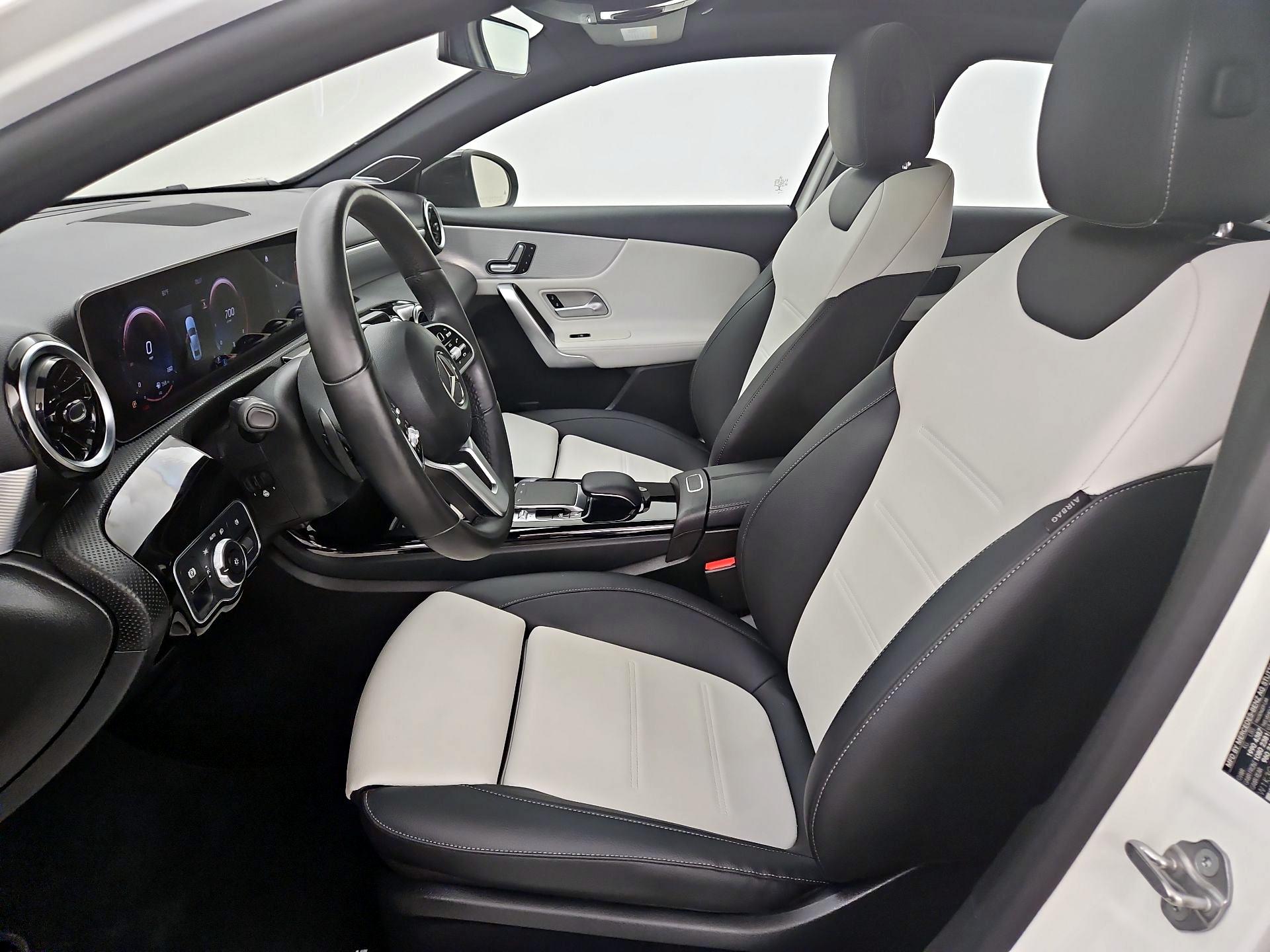 Thumbnail: 2020 Mercedes-Benz A-Class - 11