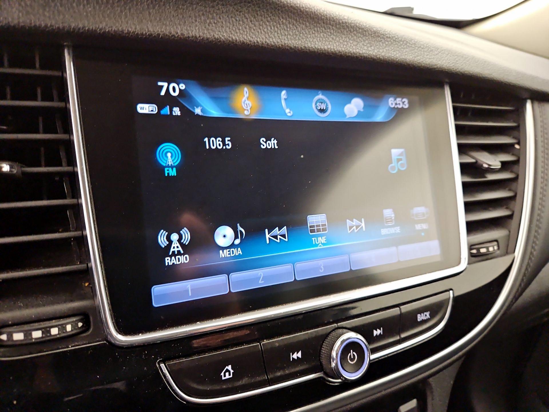Thumbnail: 2018 Buick Encore - 15
