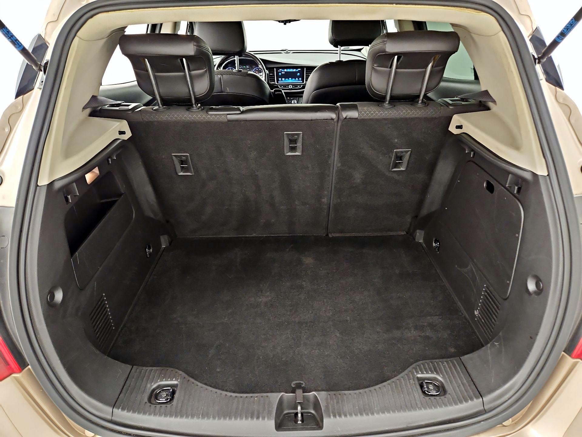 Thumbnail: 2018 Buick Encore - 20