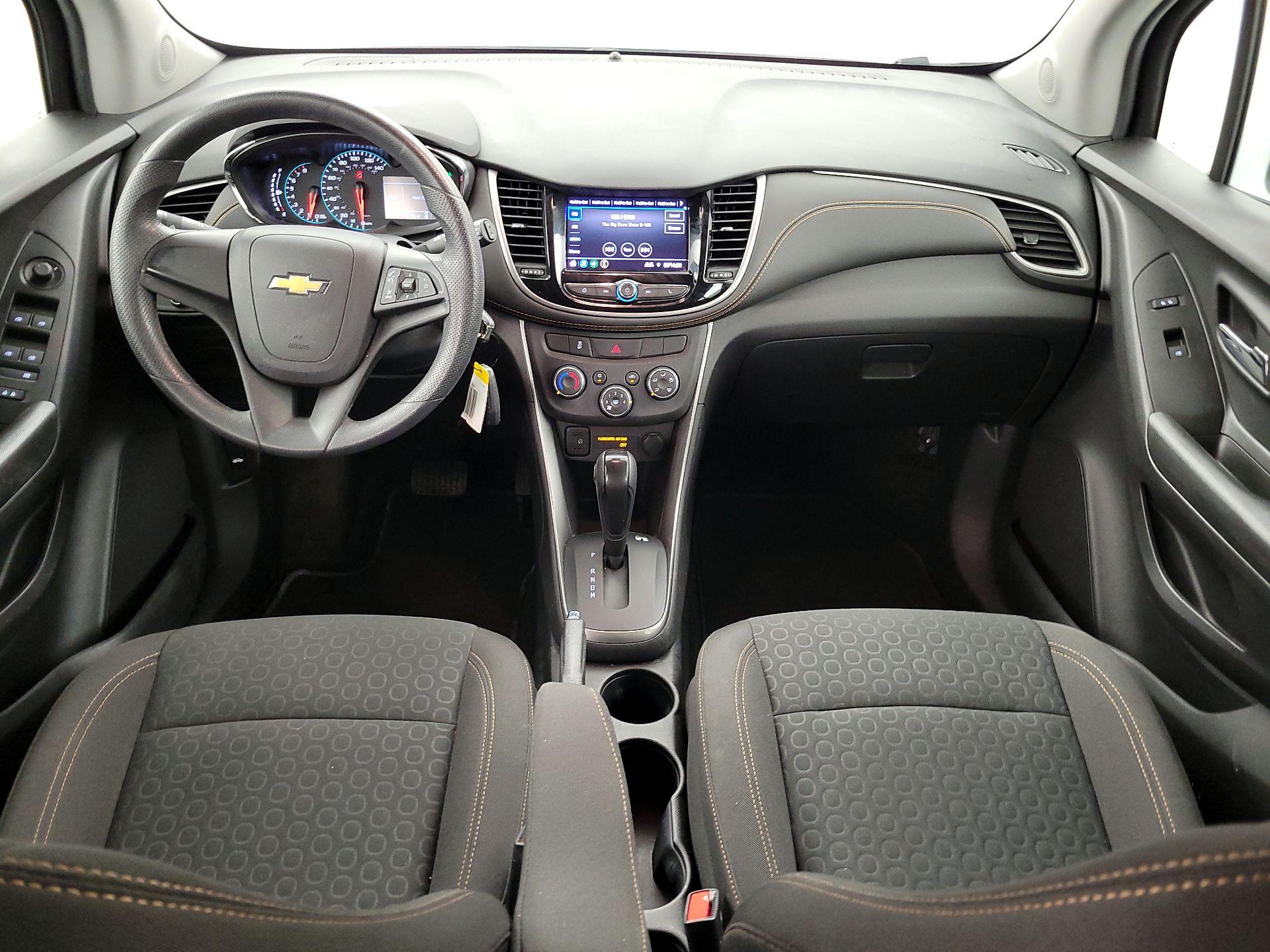 Thumbnail: 2021 Chevrolet Trax - 9
