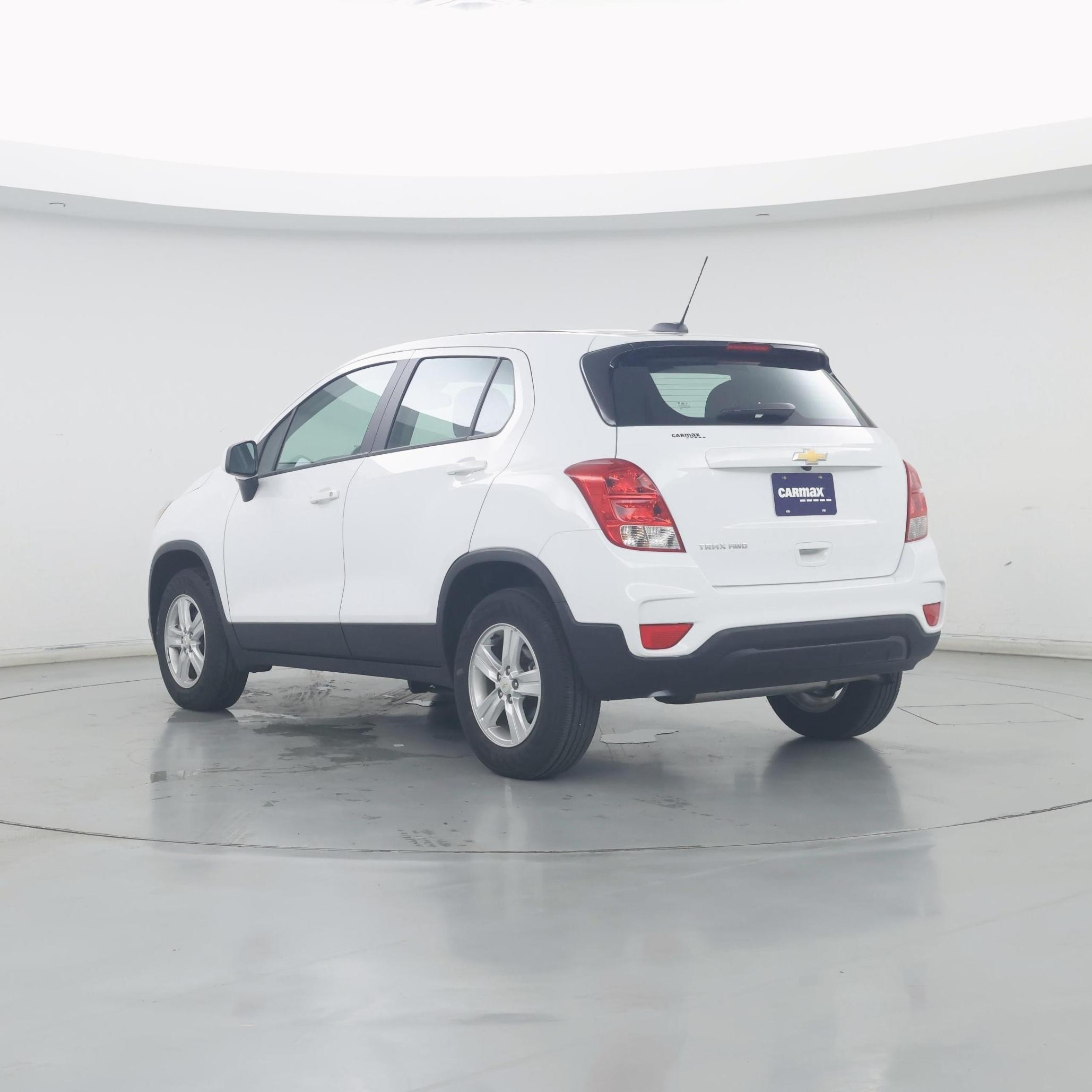Thumbnail: 2021 Chevrolet Trax - 2