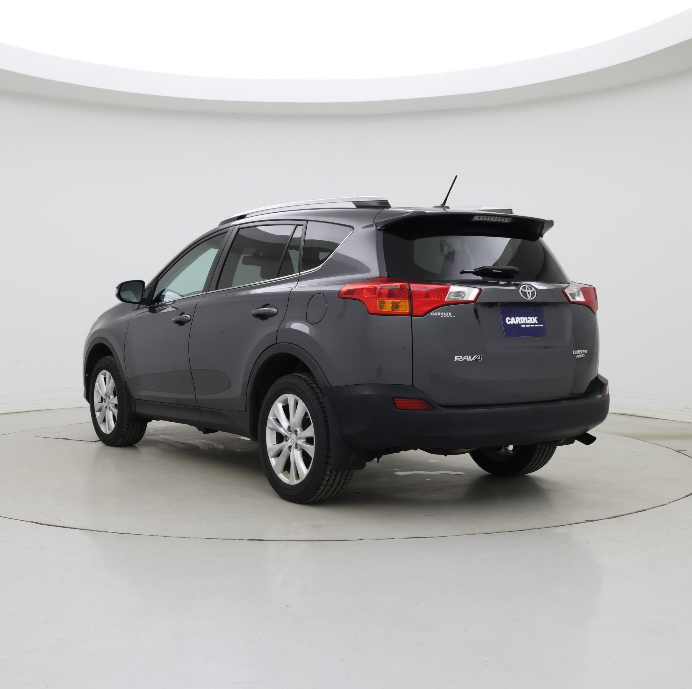 Thumbnail: 2014 Toyota RAV4 - 2