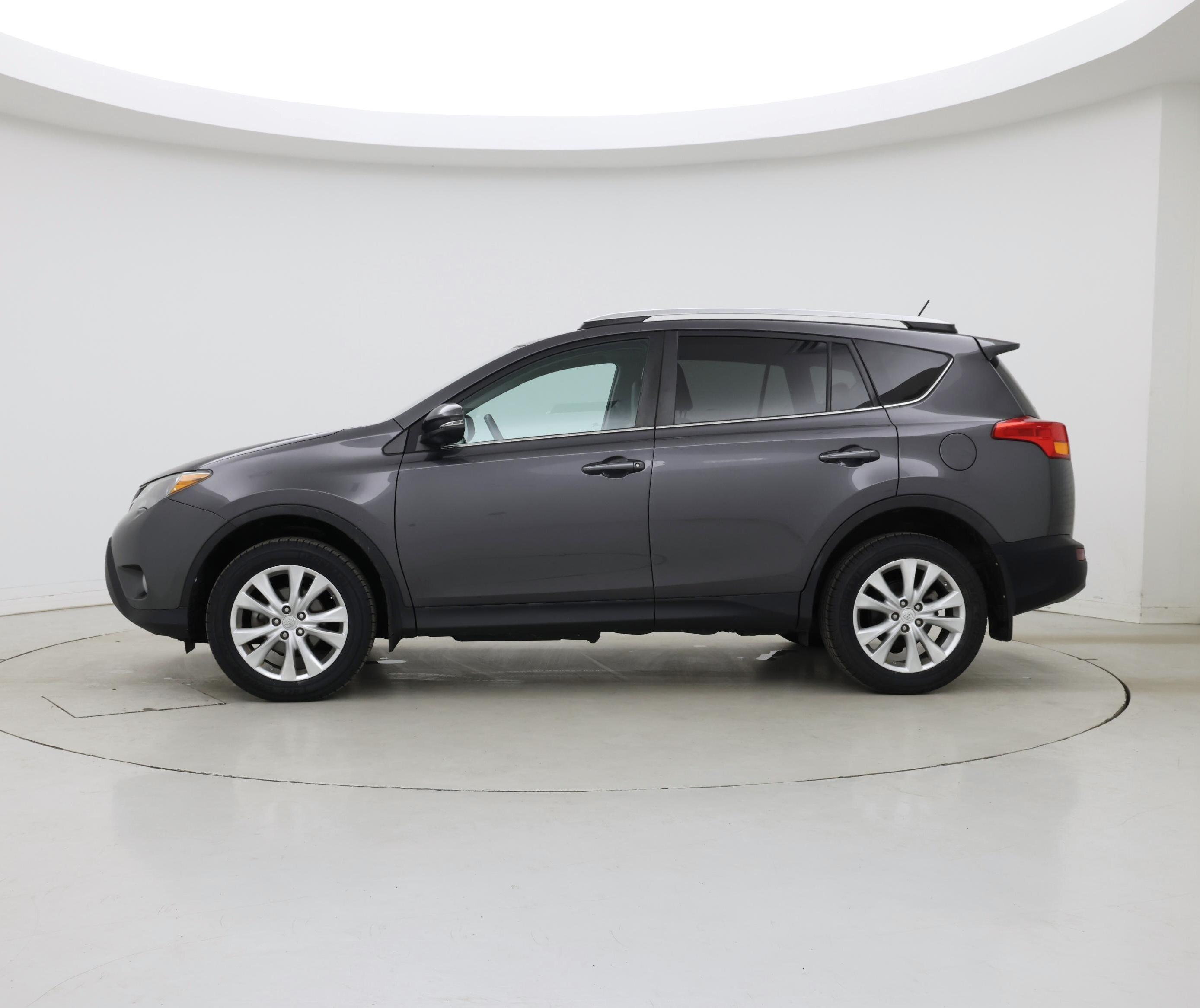 Thumbnail: 2014 Toyota RAV4 - 3