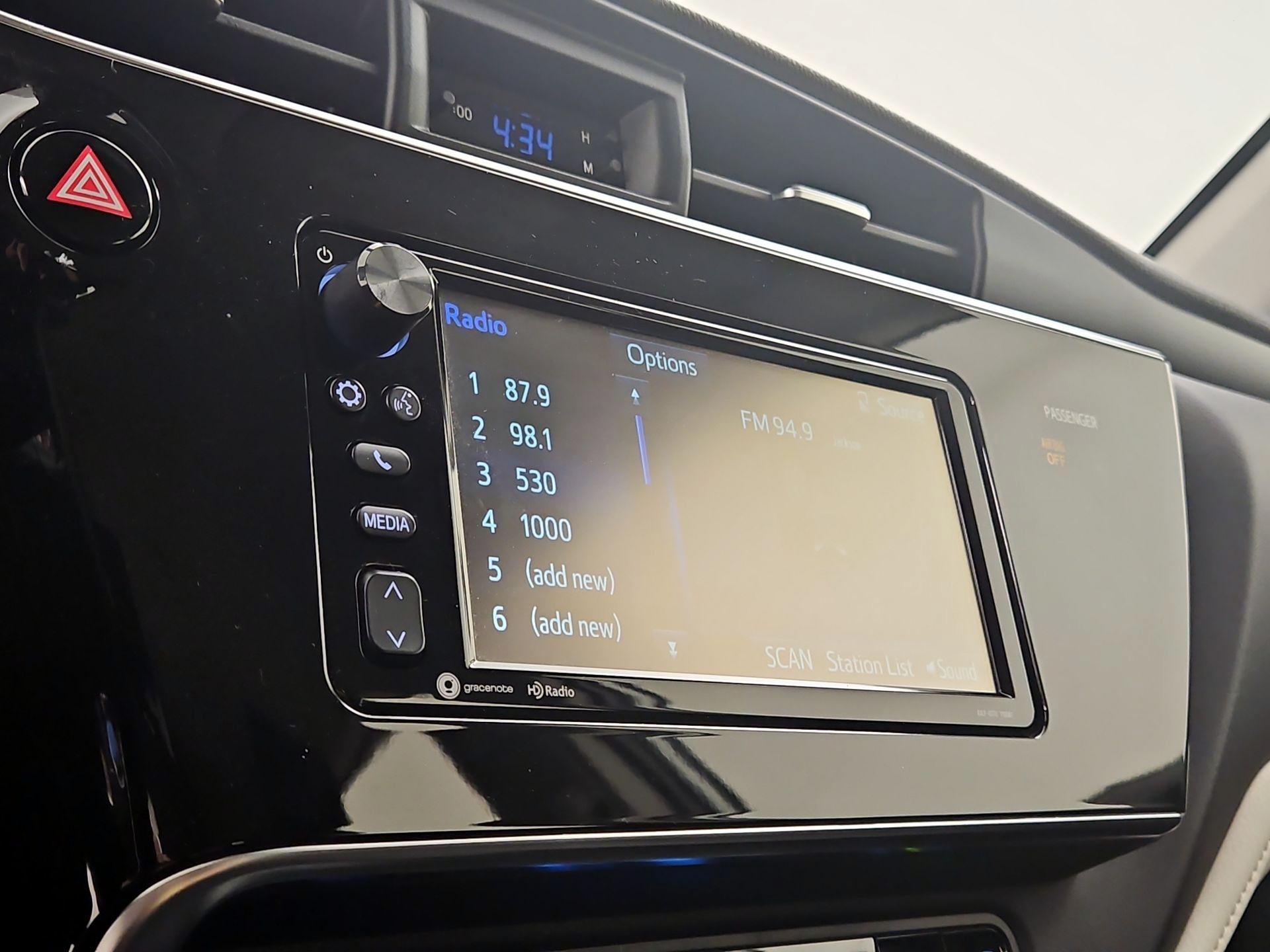 Thumbnail: 2018 Toyota Corolla iM - 15