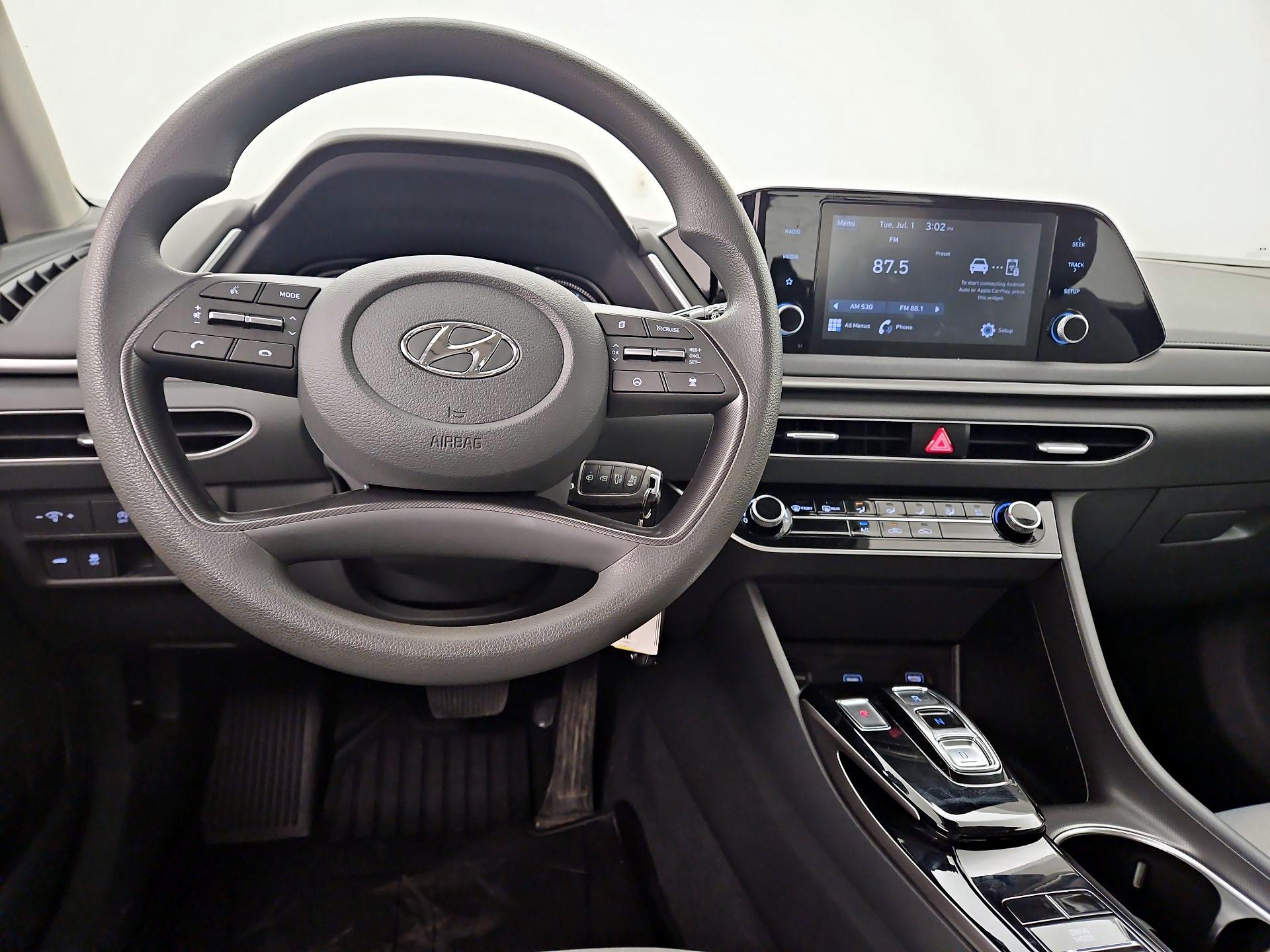 Thumbnail: 2022 Hyundai Sonata - 10