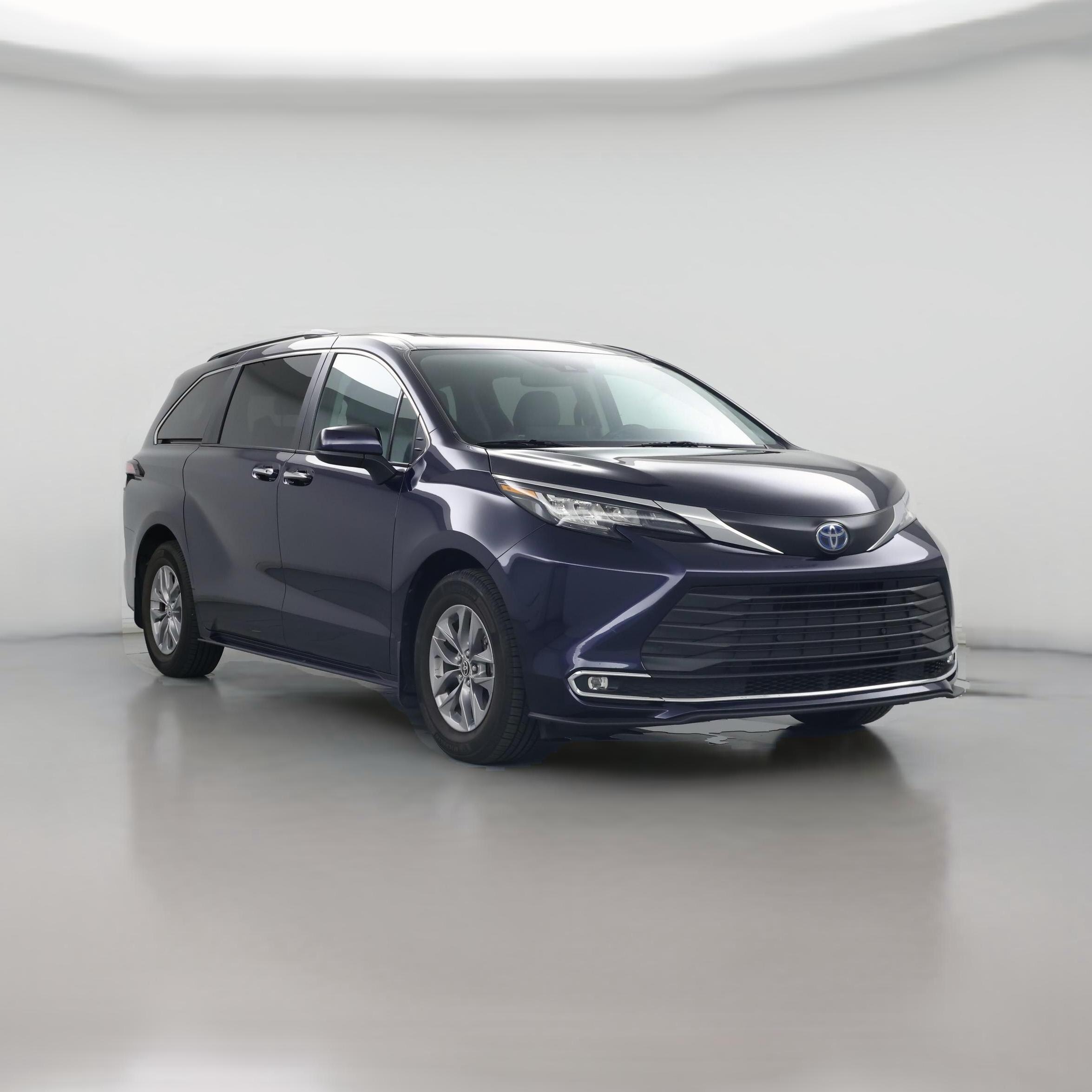 Thumbnail: 2022 Toyota Sienna - 1