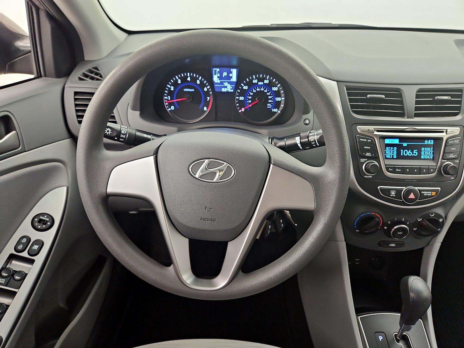Thumbnail: 2017 Hyundai Accent - 10